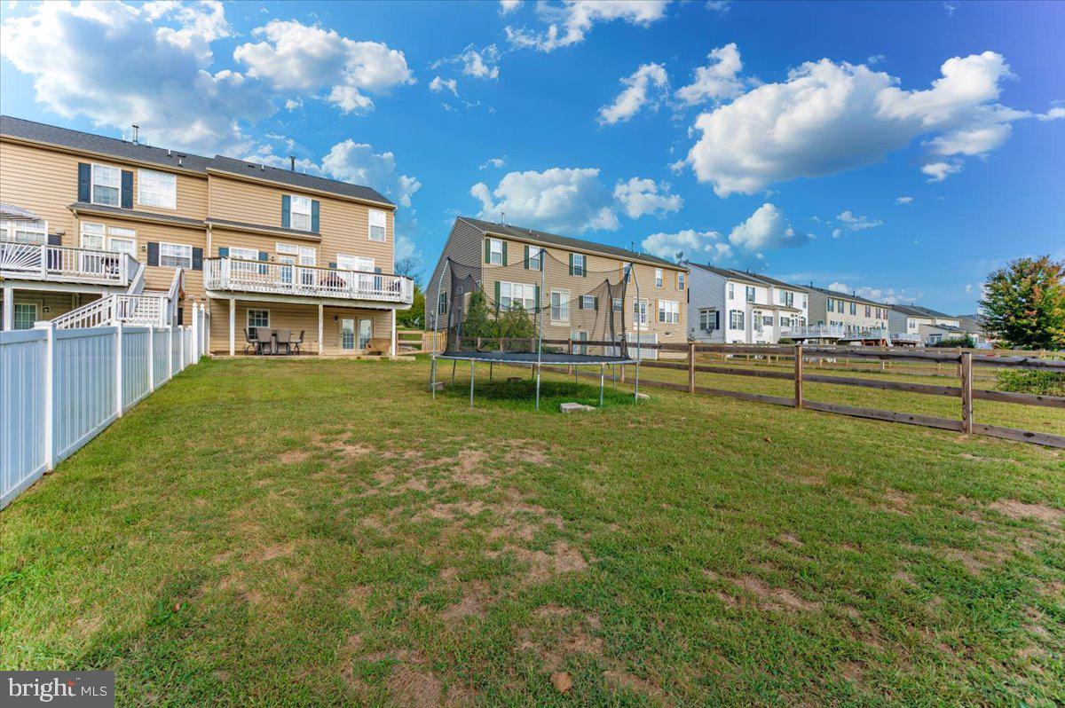 WEST FIELDS - Residential