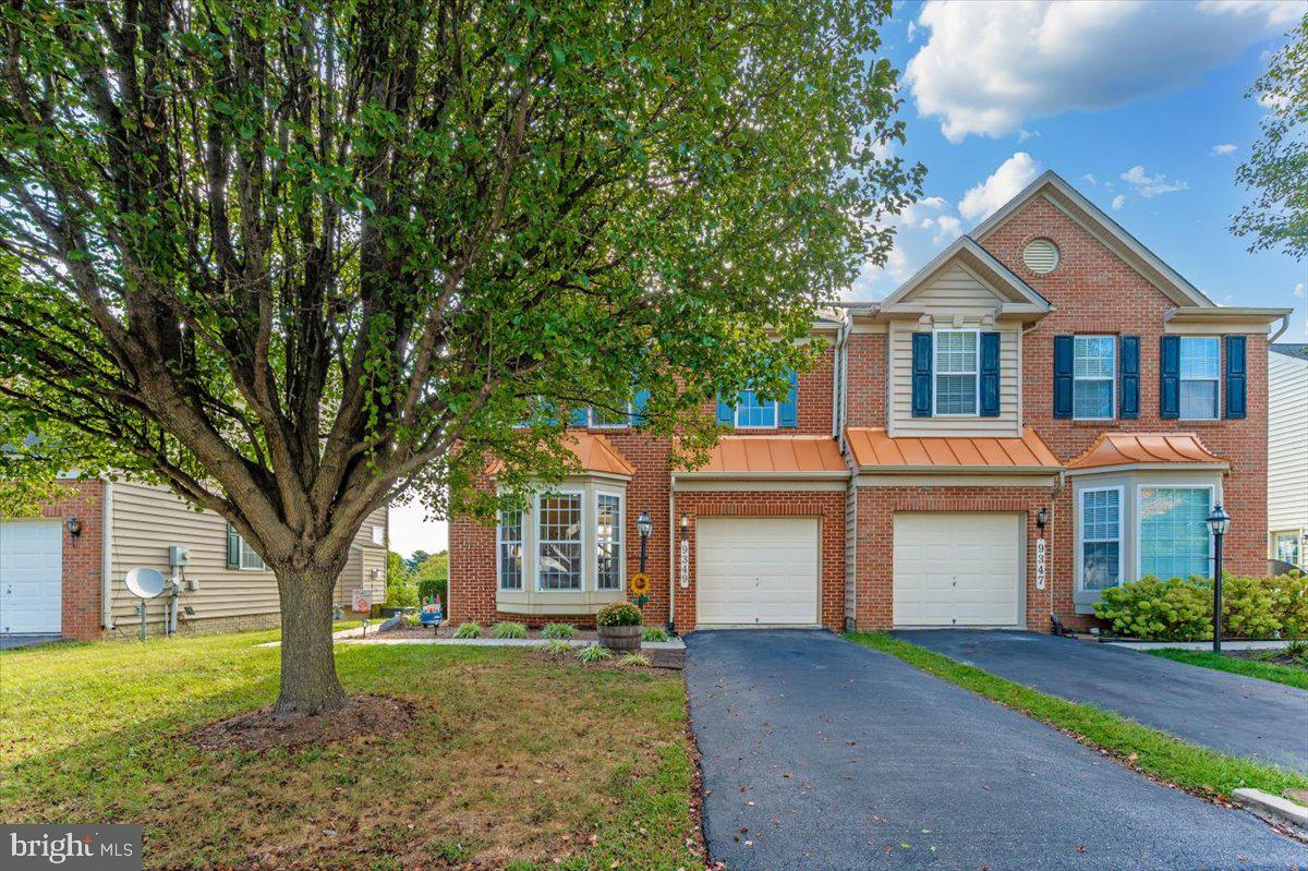 WEST FIELDS - Residential