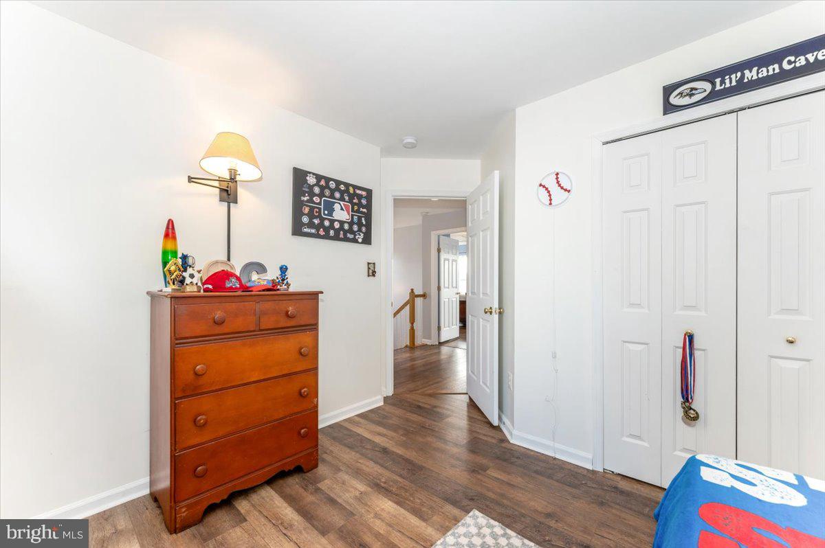 WEST FIELDS - Residential