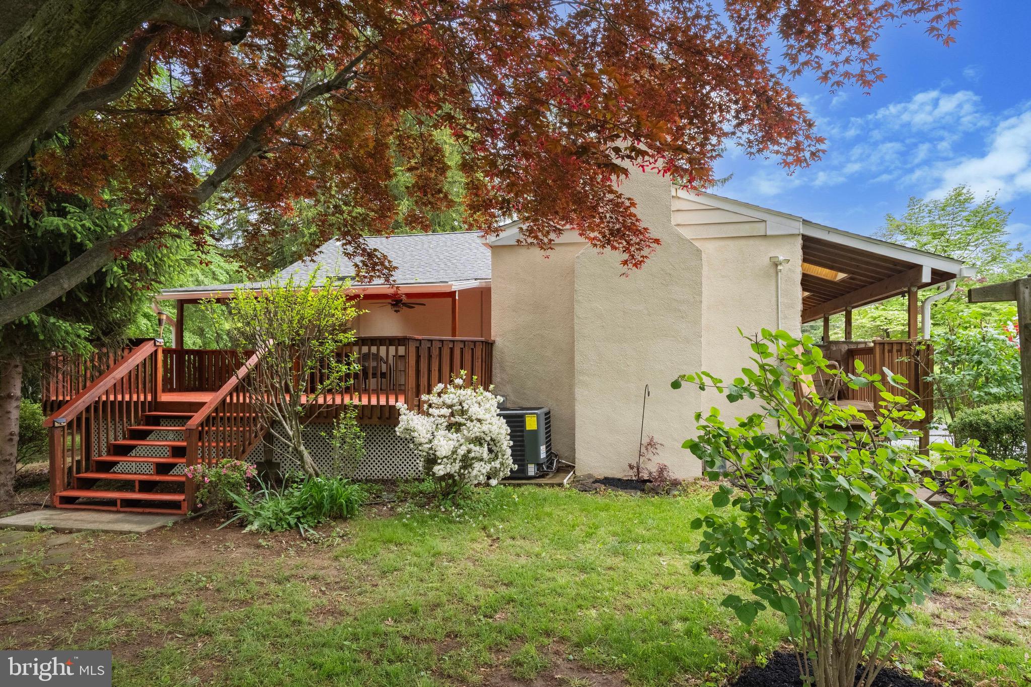 FEASTERVILLE - Residential