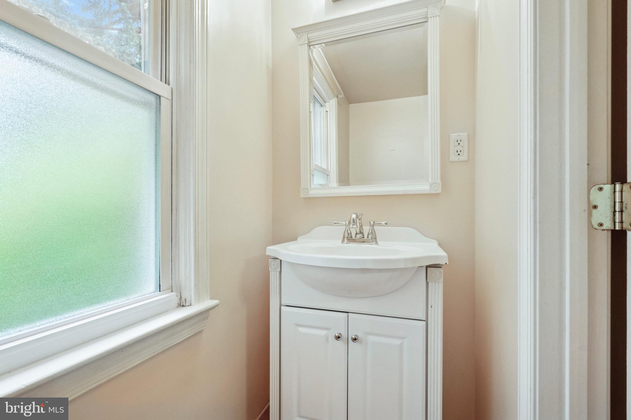 FEASTERVILLE - Residential