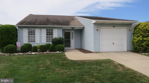 Photo for 17 MEADOWWOOD COURT