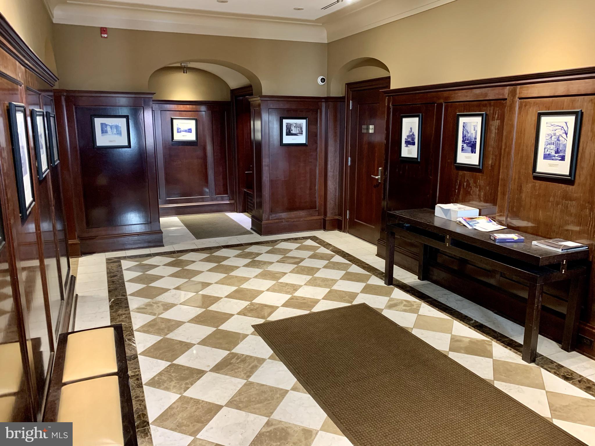 OLD CITY - Residential Lease