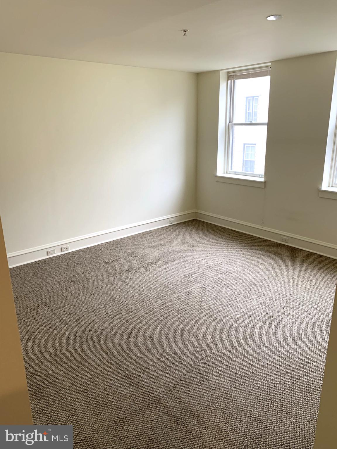 OLD CITY - Residential Lease