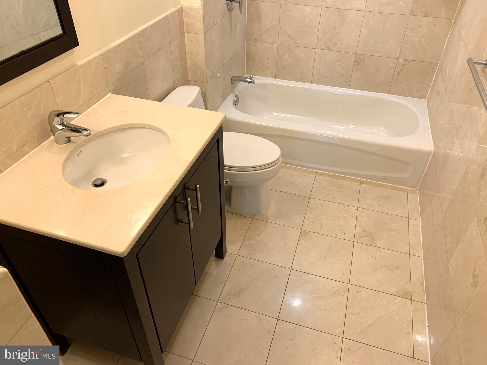 OLD CITY - Residential Lease