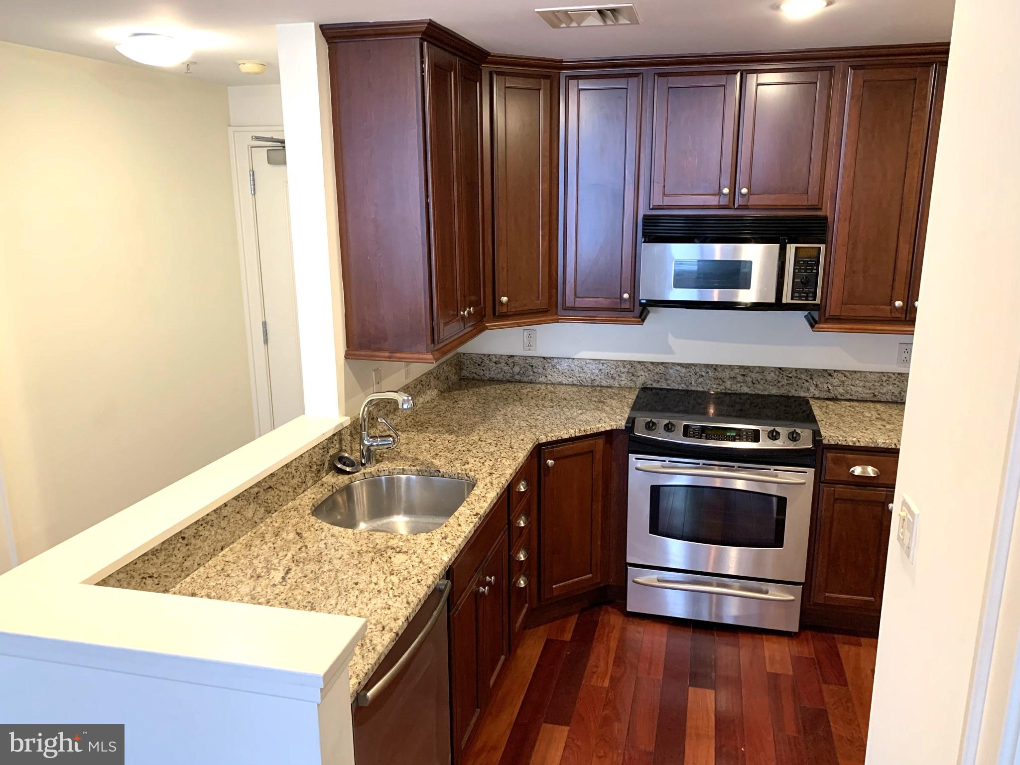 OLD CITY - Residential Lease