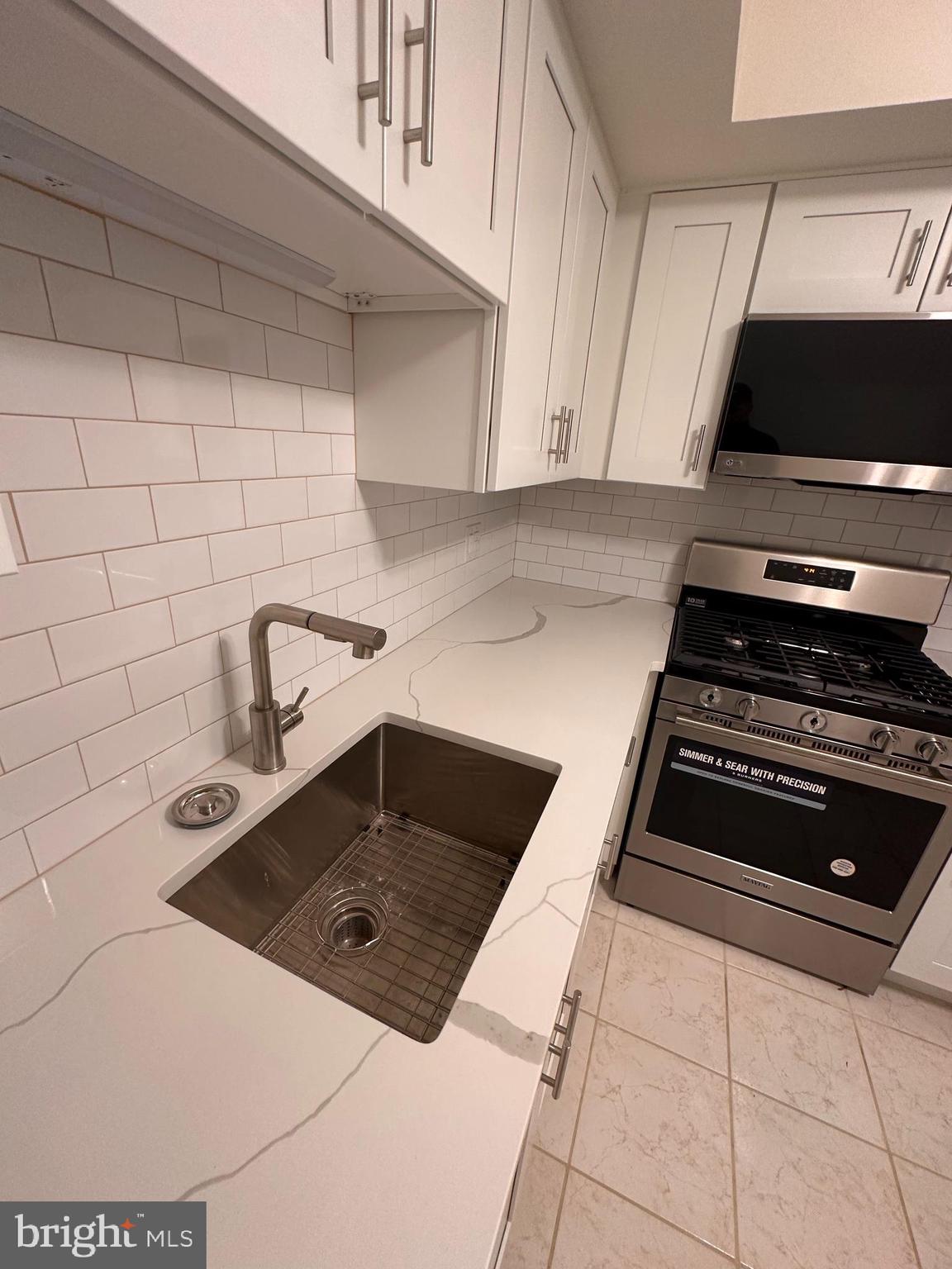 HILLTOP - Residential