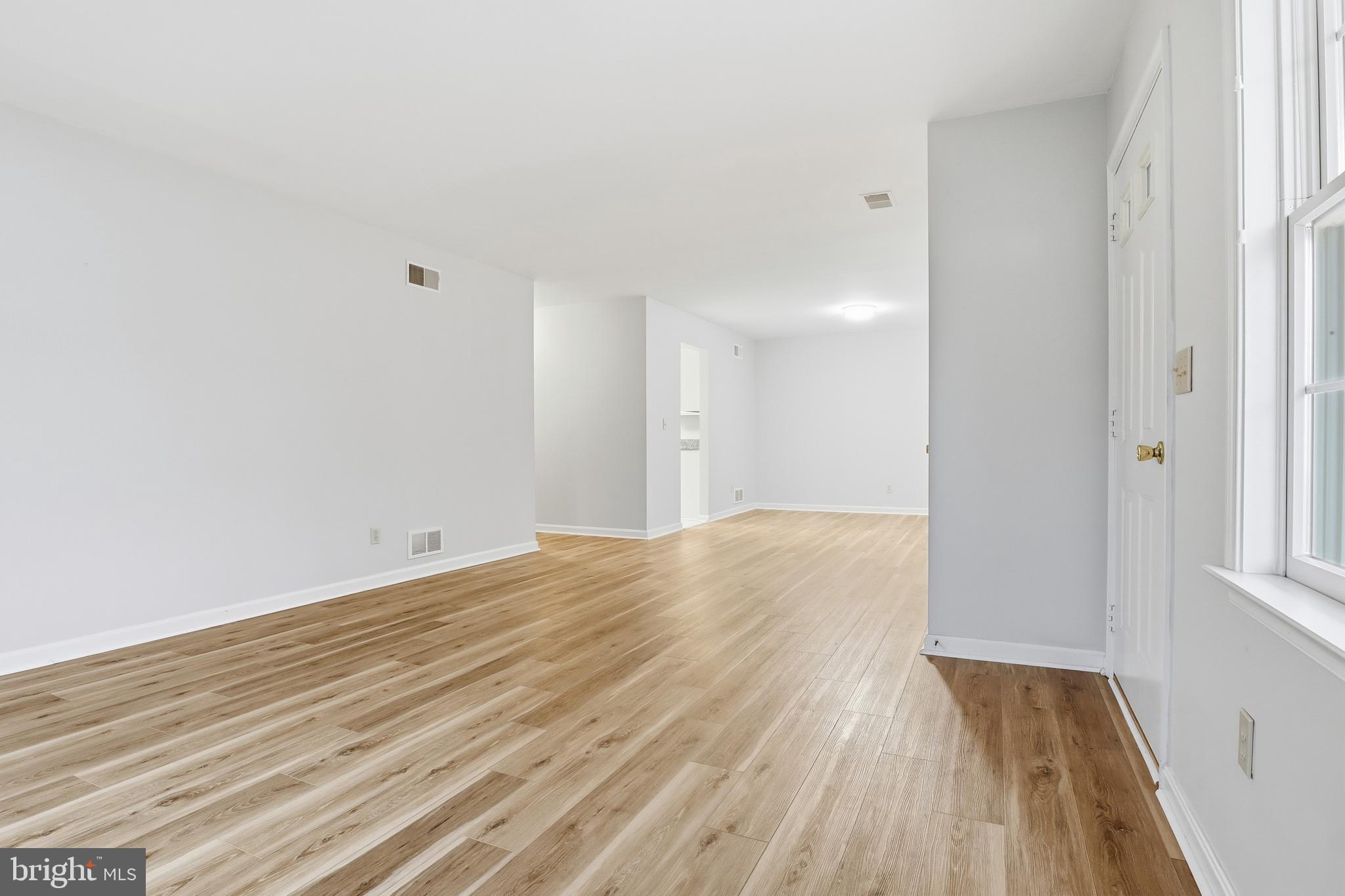 1027 HASTINGS BOULEVARD 1027