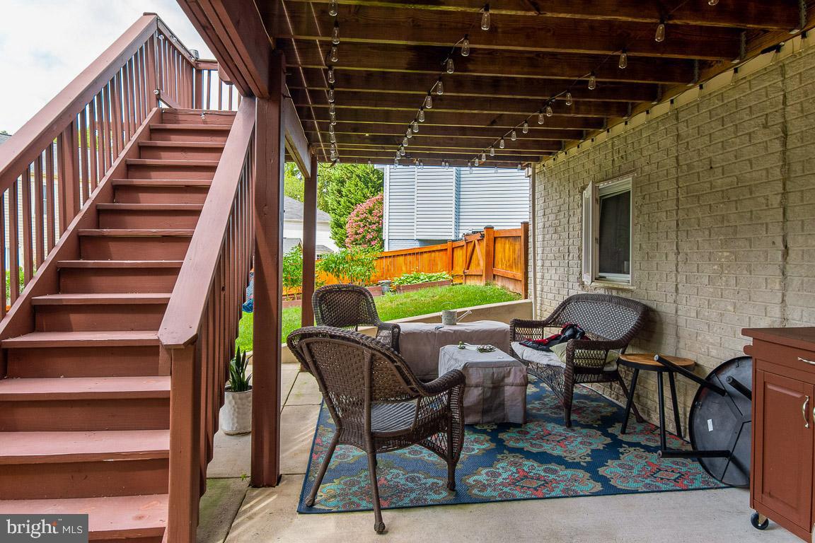 THE PROVINCES - Residential