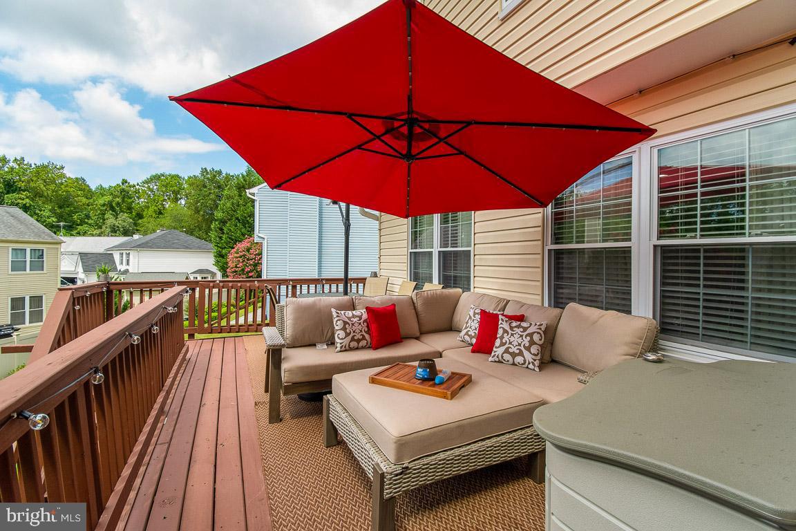 THE PROVINCES - Residential