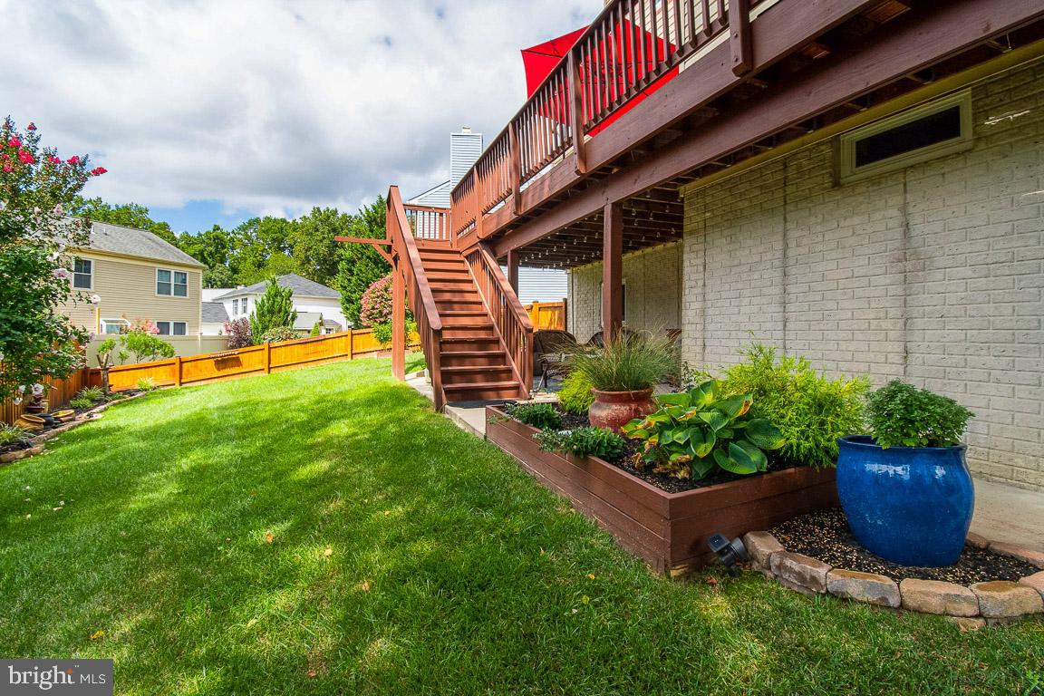 THE PROVINCES - Residential