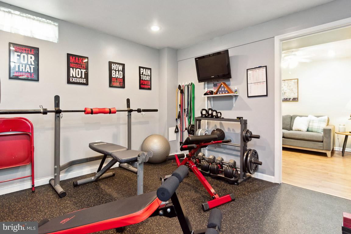 THE PROVINCES - Residential