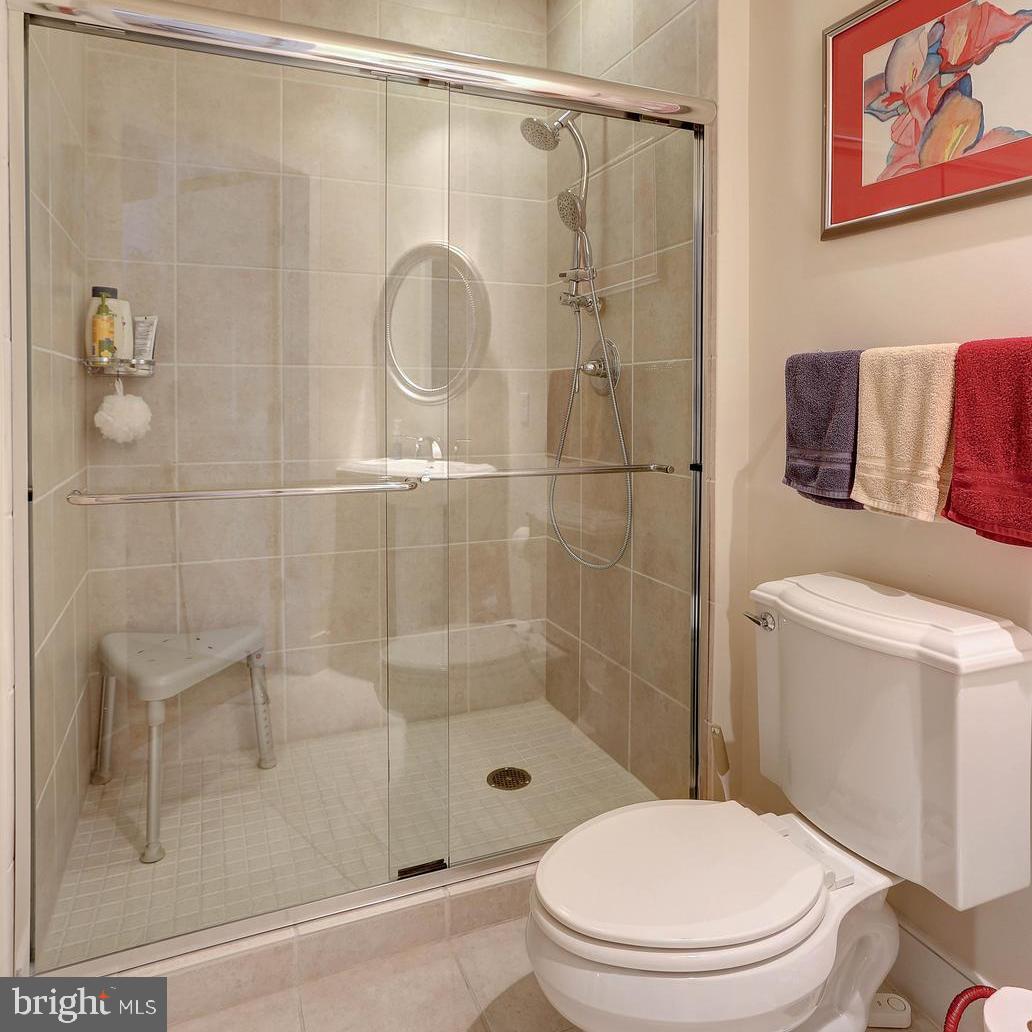 ACTONS LANDING CONDOS - Residential