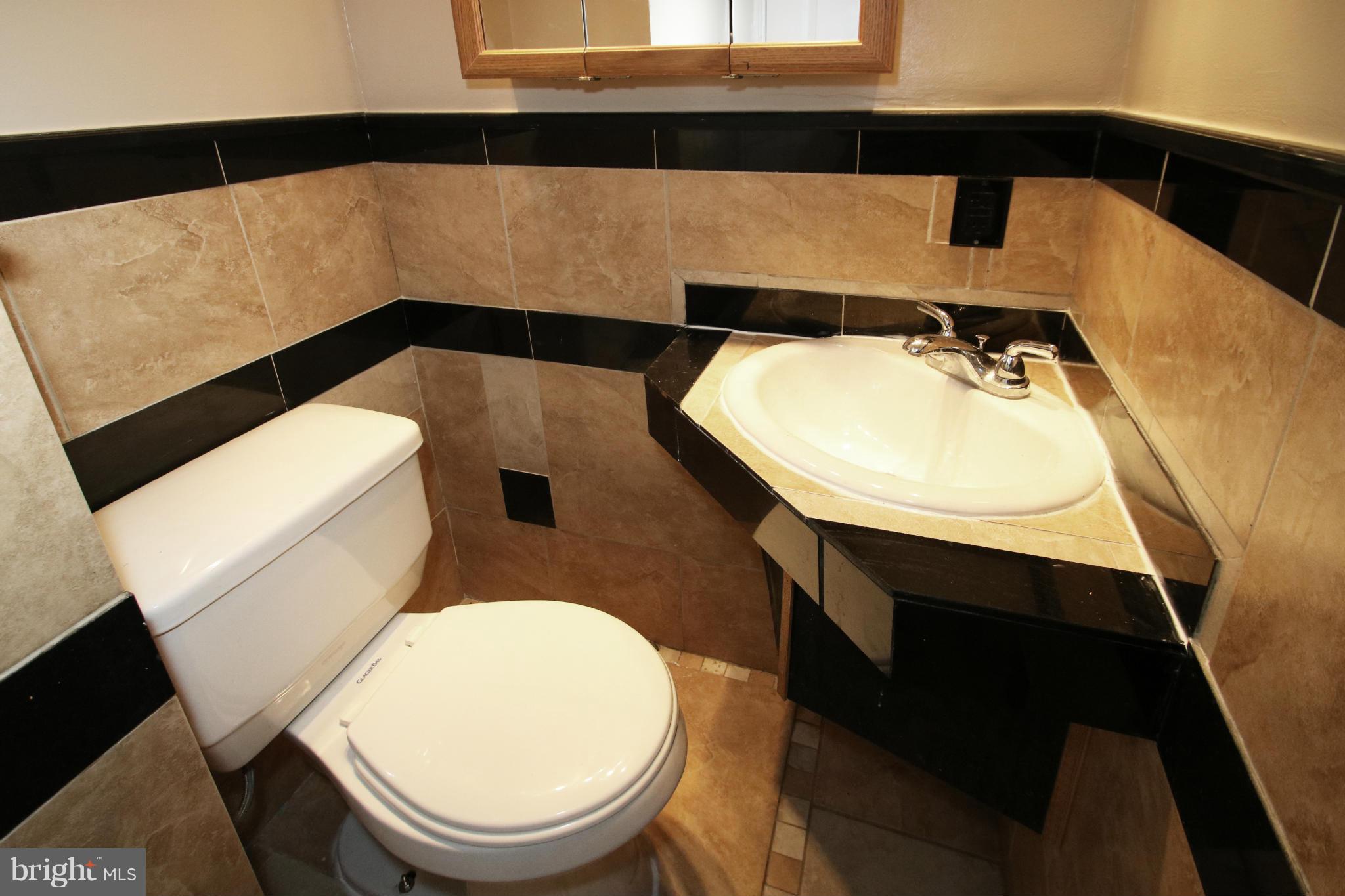 WEST HILLS - Residential