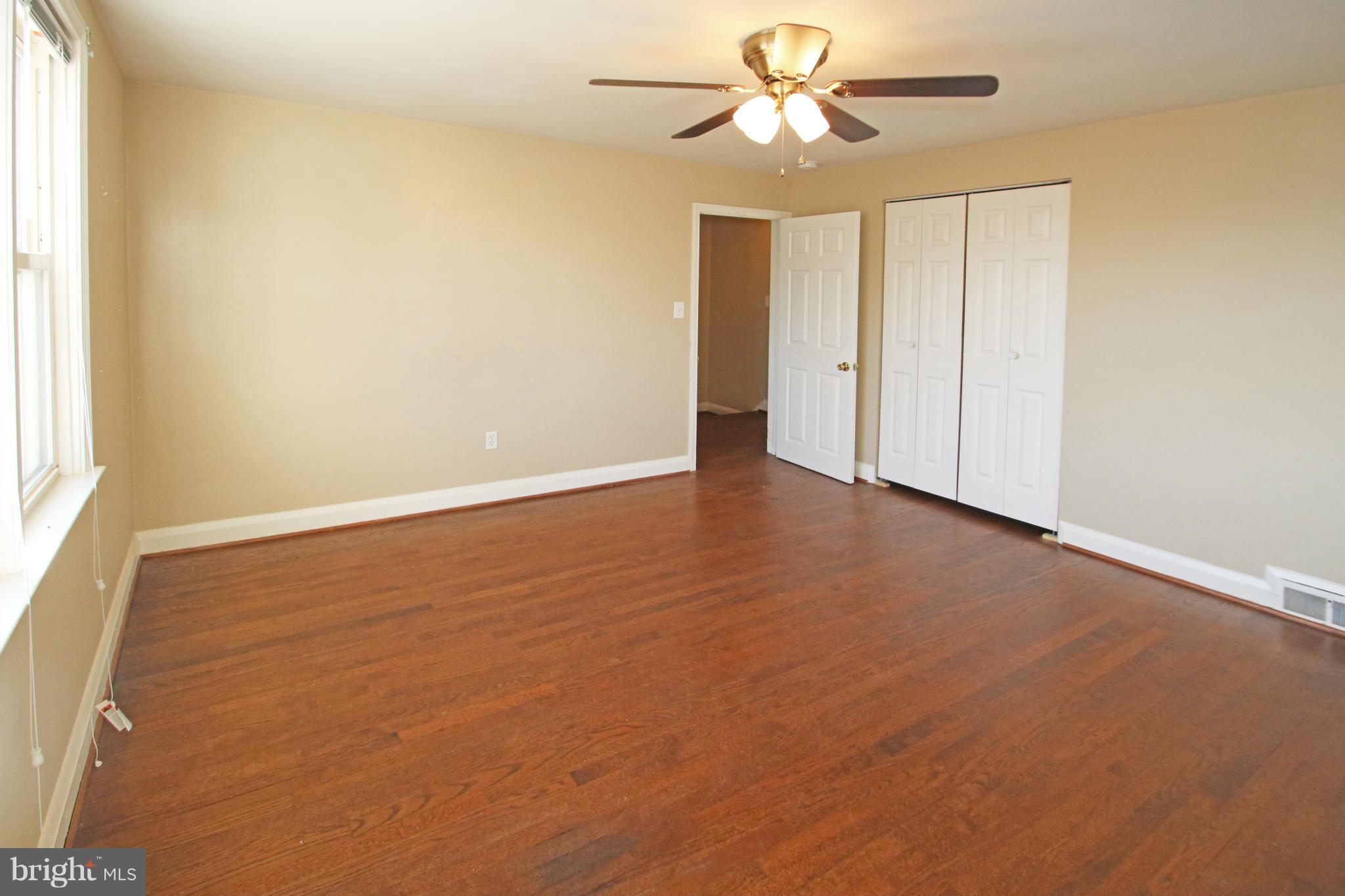 WEST HILLS - Residential