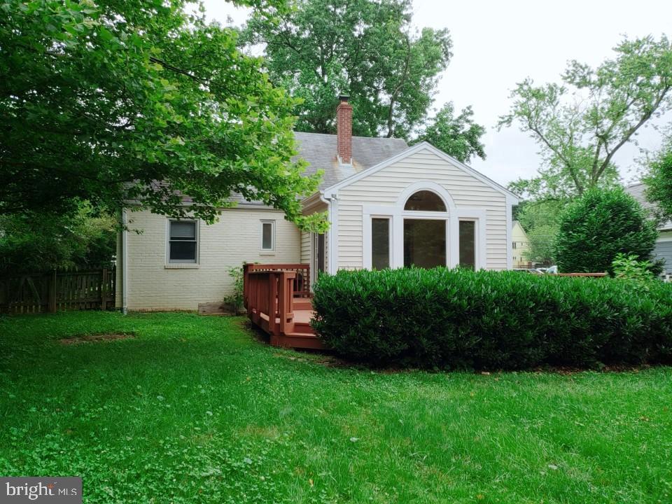 AYRLAWN - Residential Lease