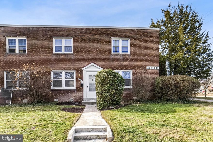 Price Reduction Charming 2-Bed, 1-Bath Condo – Move-In Ready! Great Investment Opportunity - Motivated Seller- 

Welcome home to this beautifully updated 2-bedroom, 1-bathroom condo featuring a spacious two-level open floor plan. Freshly painted throughout, this home boasts brand-new luxury vinyl plank flooring and new plush carpeting for a modern and comfortable feel.

Enjoy the convenience of off-street parking and a prime location close to shopping, dining, and public transportation, making commuting a breeze. Motivated seller. 

Don't miss this fantastic opportunity—schedule a tour today!  Cash or conventional  loan with 10%  down.