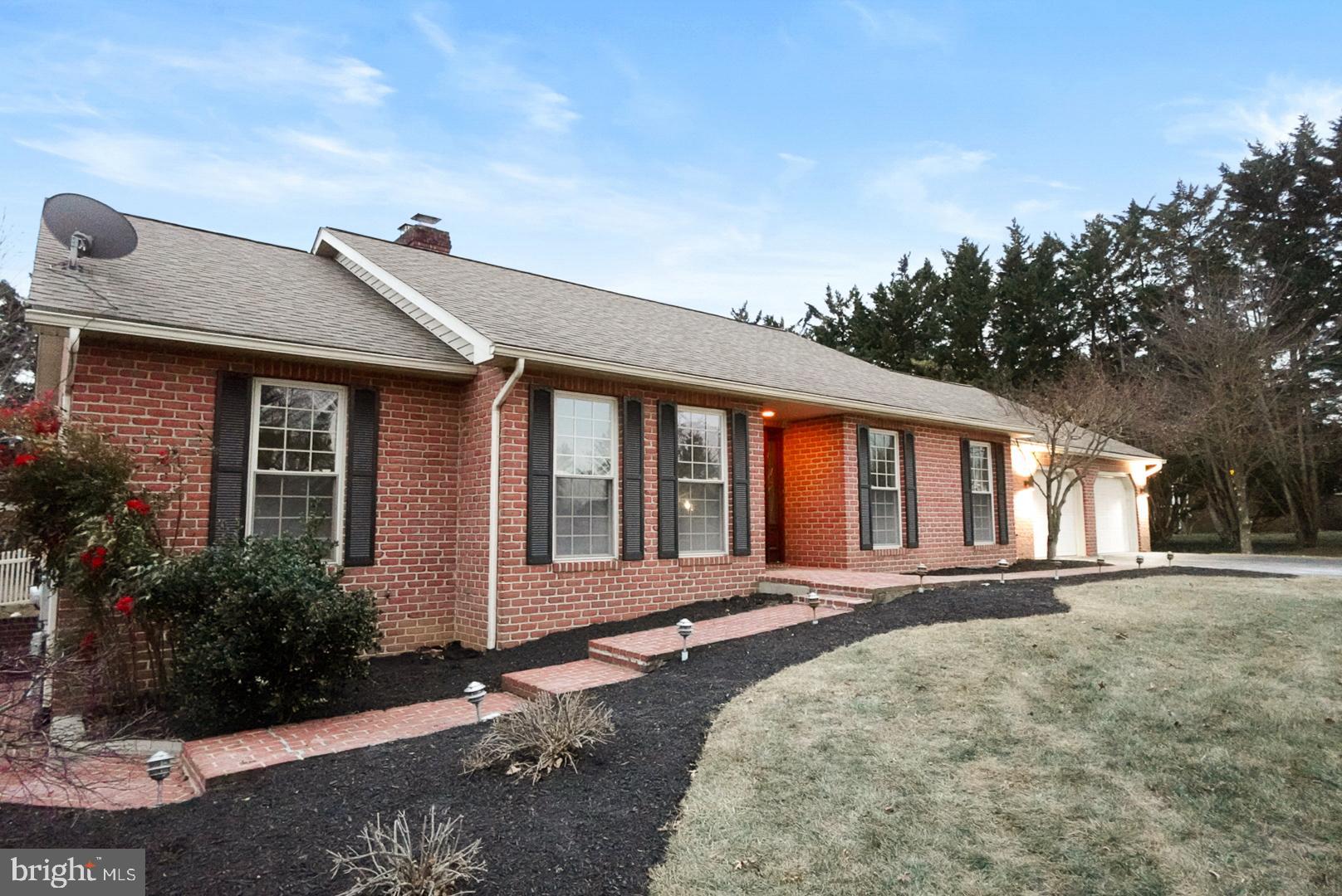 GARDEN SPOT - Residential