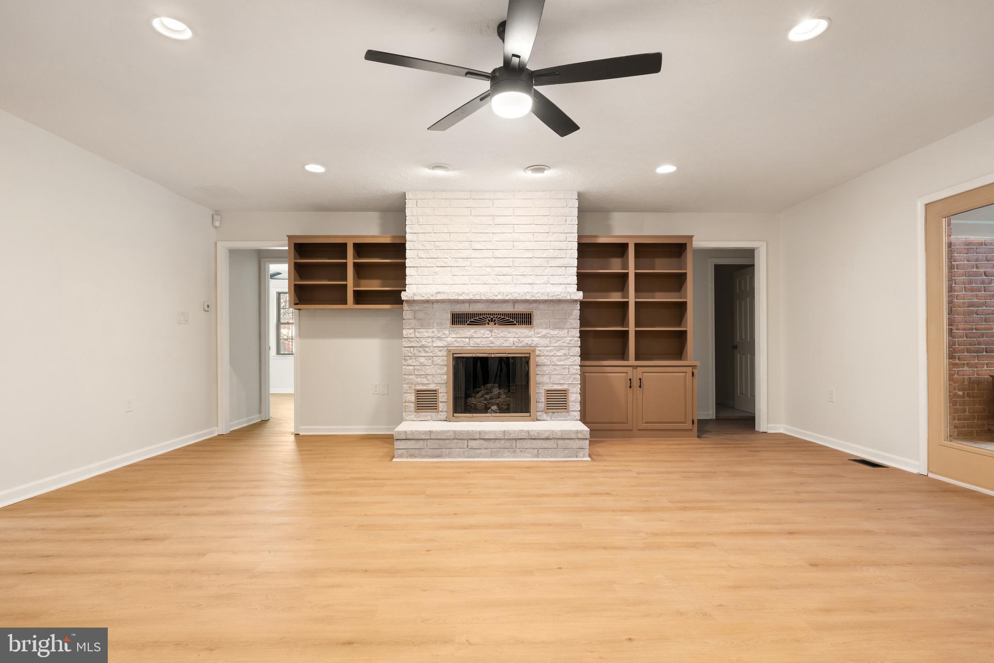 GARDEN SPOT - Residential