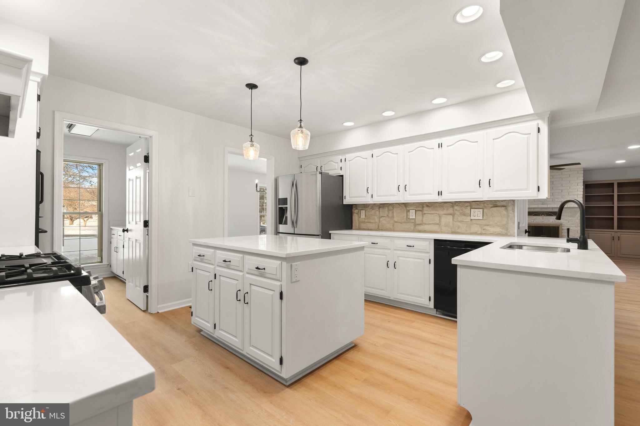 GARDEN SPOT - Residential