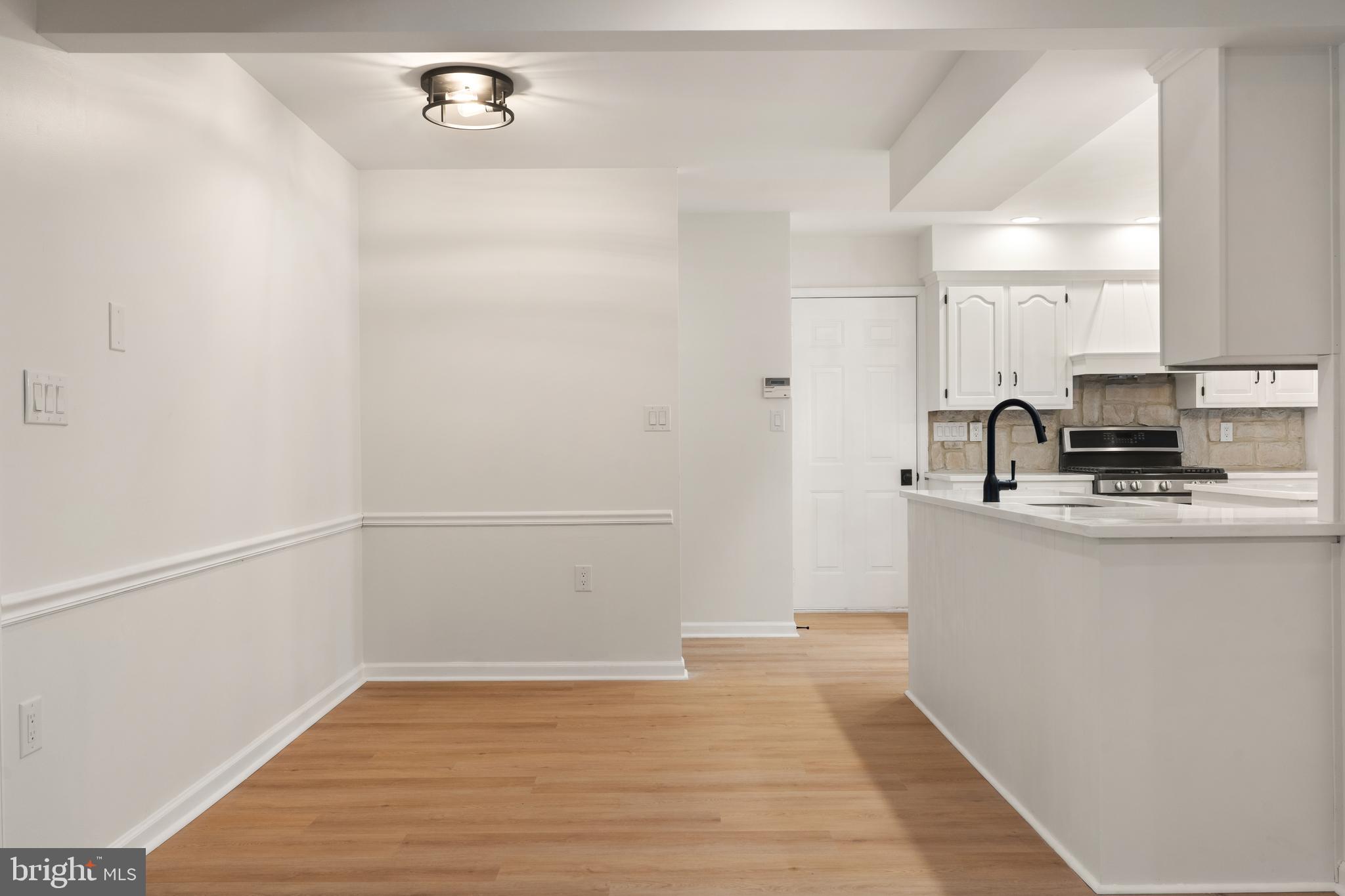 GARDEN SPOT - Residential