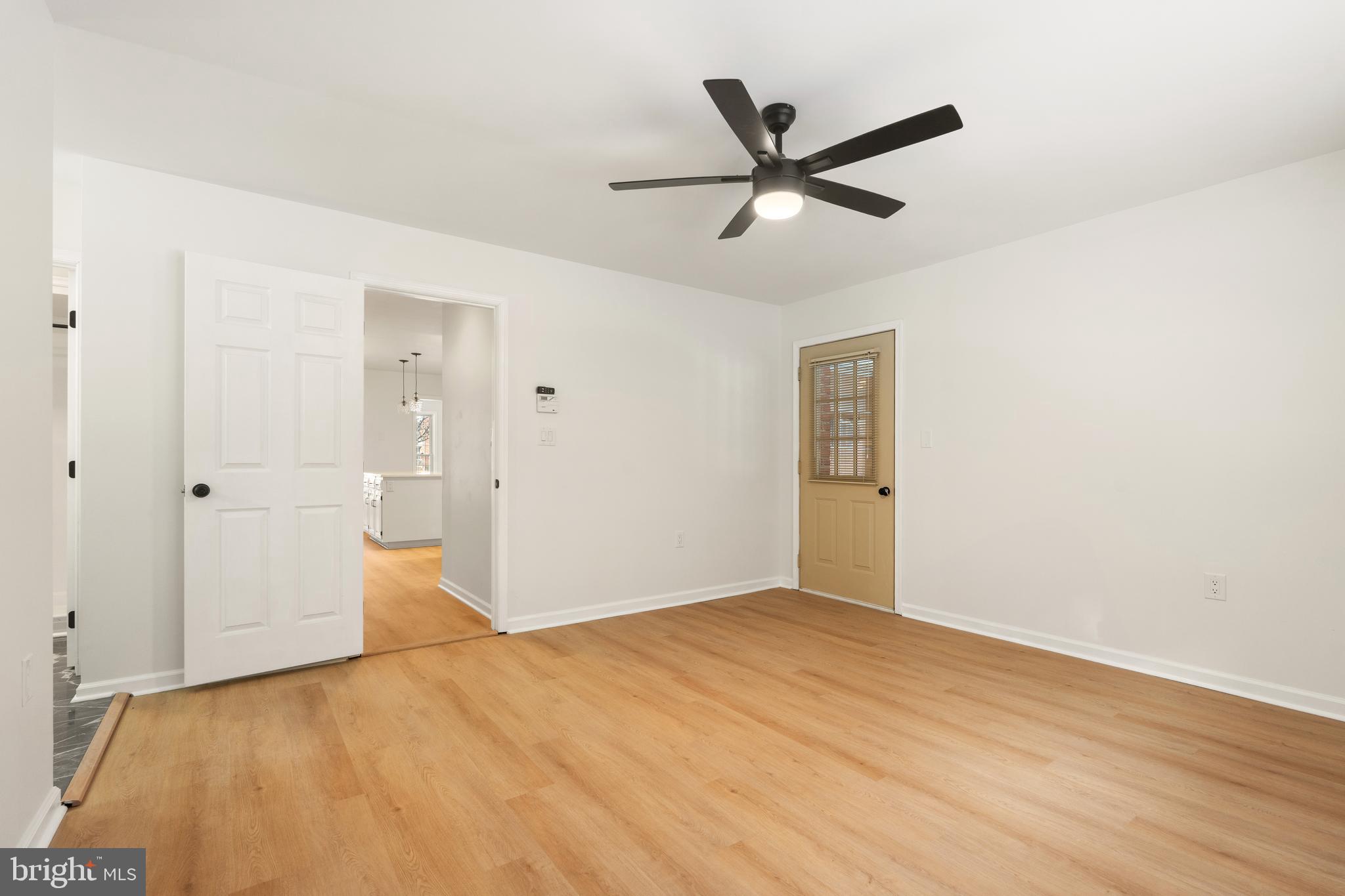 GARDEN SPOT - Residential