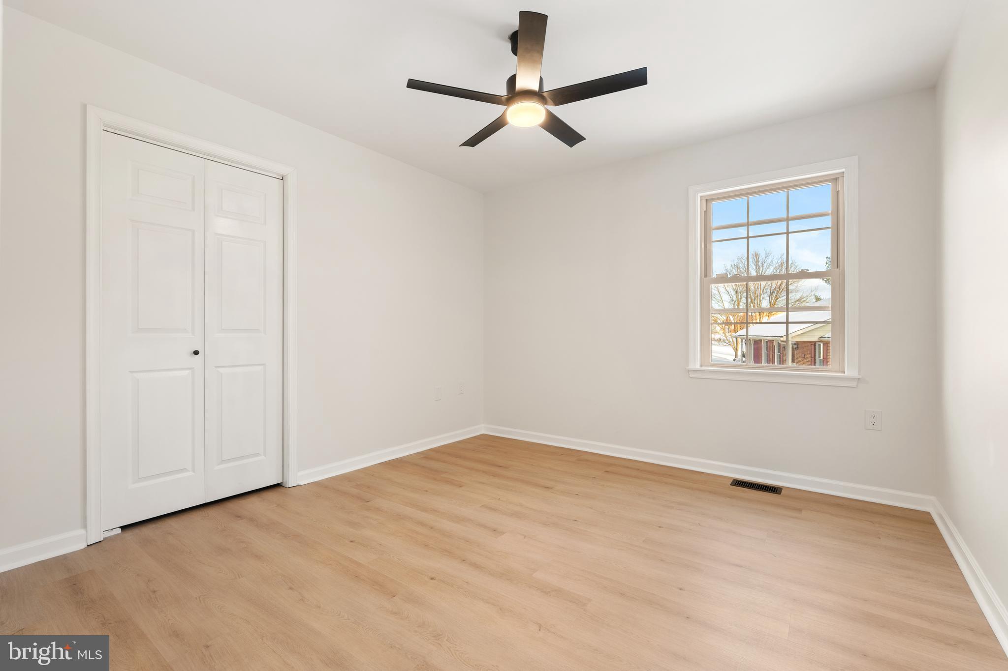 GARDEN SPOT - Residential