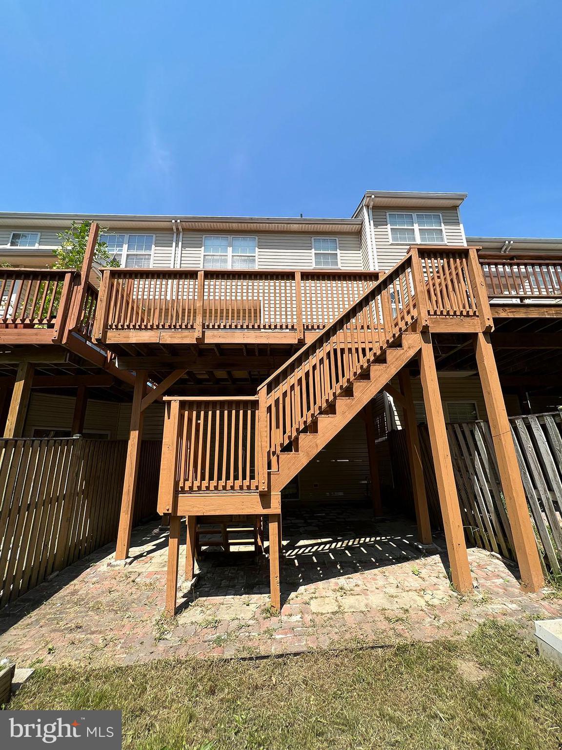 PINEY ORCHARD - Residential Lease