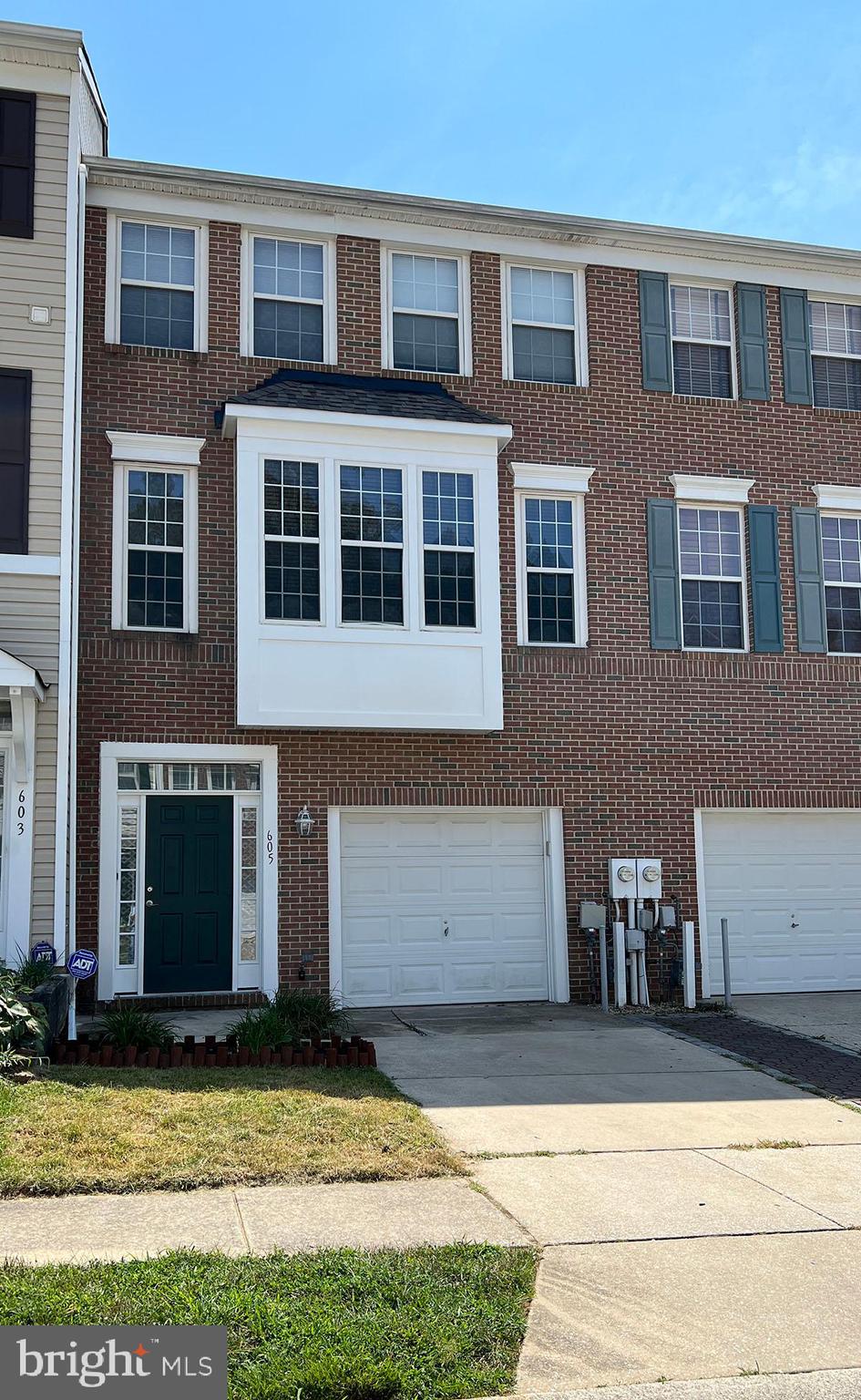 PINEY ORCHARD - Residential Lease