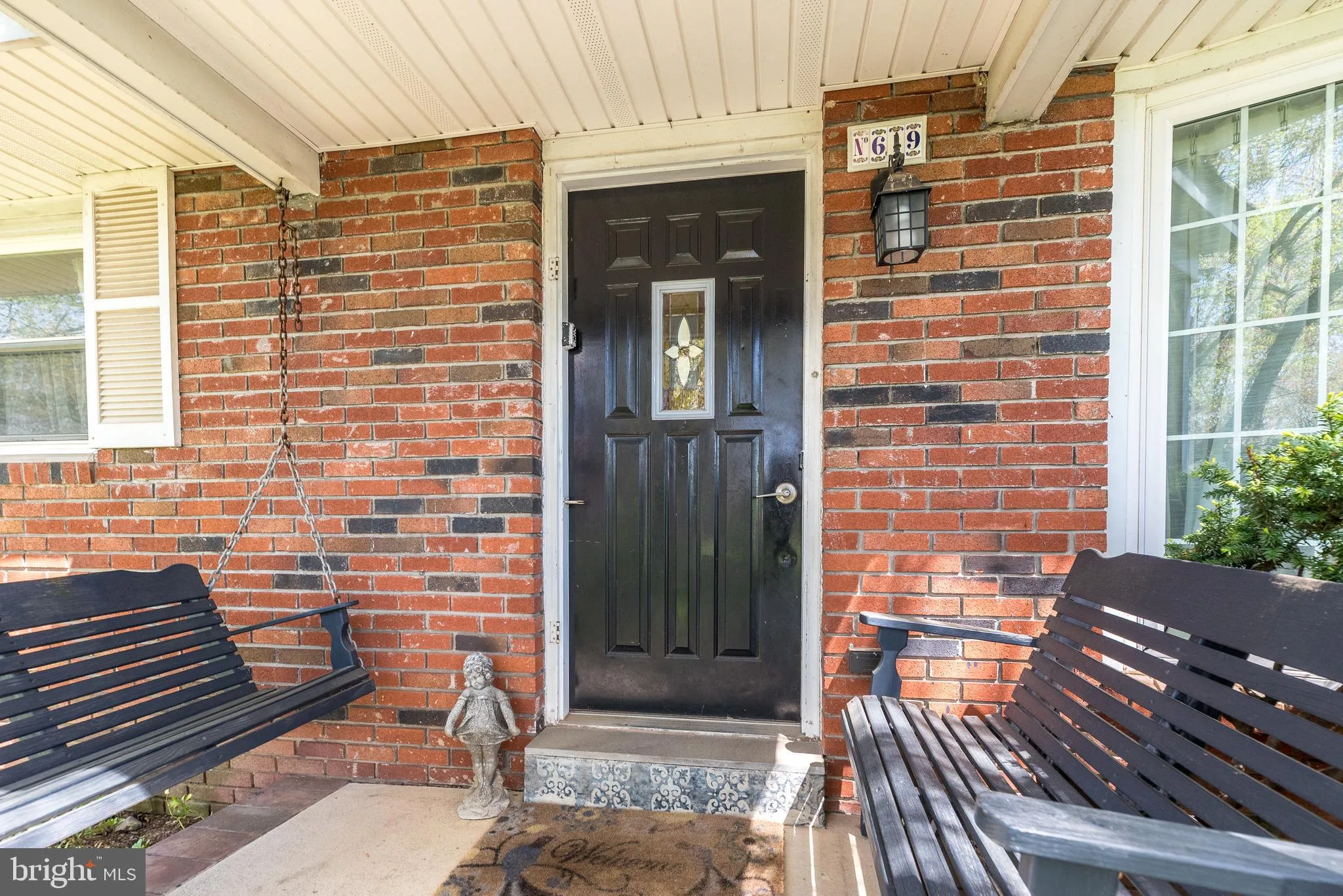 Perkasie, Pennsylvania 18944, United States, 4 Bedrooms Bedrooms, ,2 BathroomsBathrooms,Residential,Pending,122238