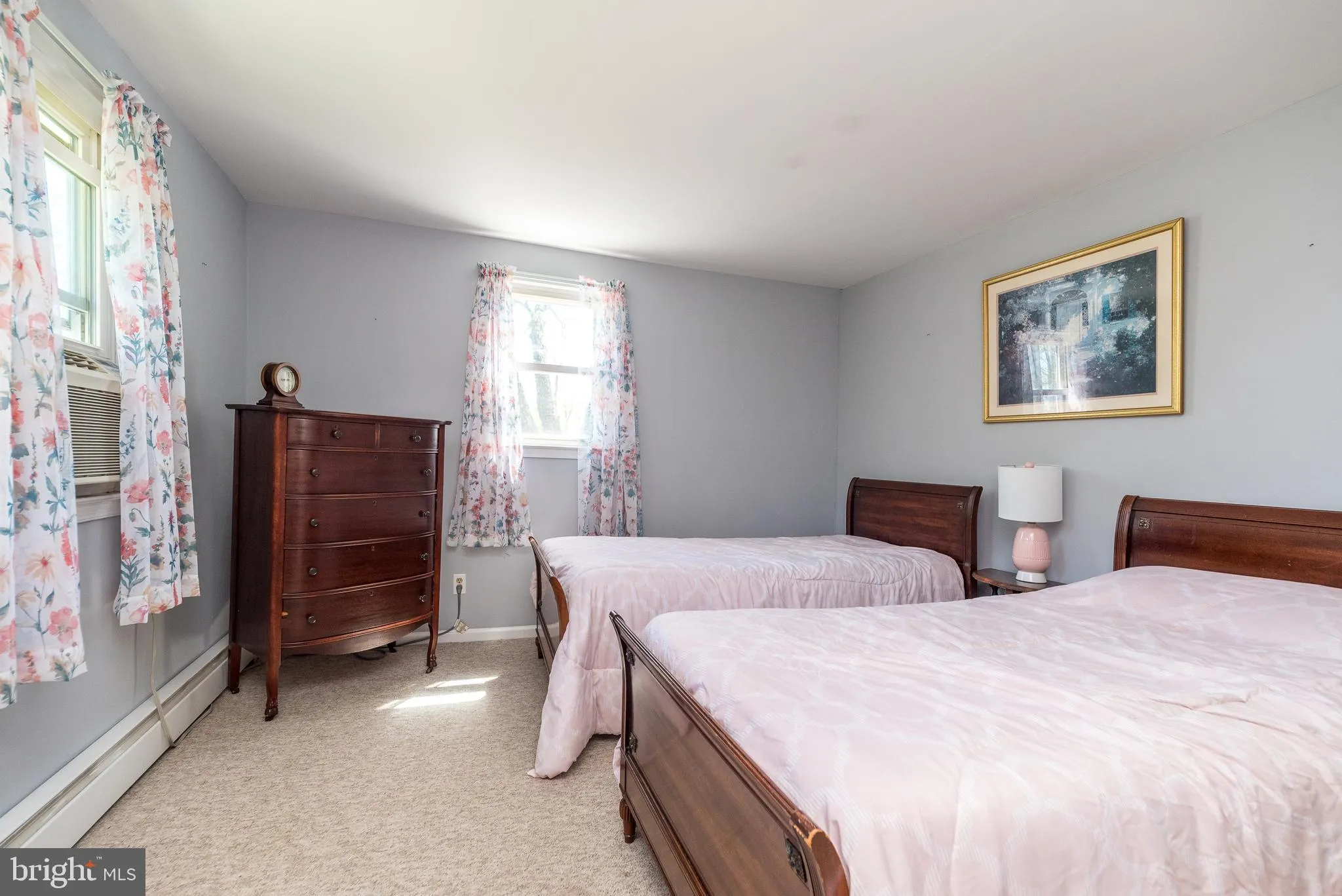 Perkasie, Pennsylvania 18944, United States, 4 Bedrooms Bedrooms, ,2 BathroomsBathrooms,Residential,Pending,122238