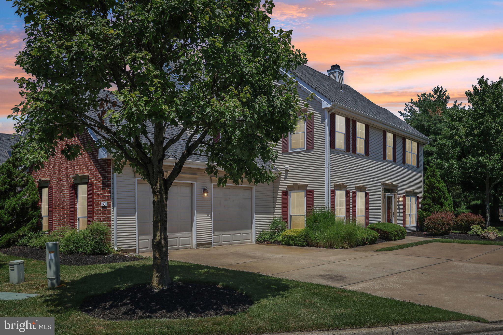 30 GRAND BANKS CIRCLE