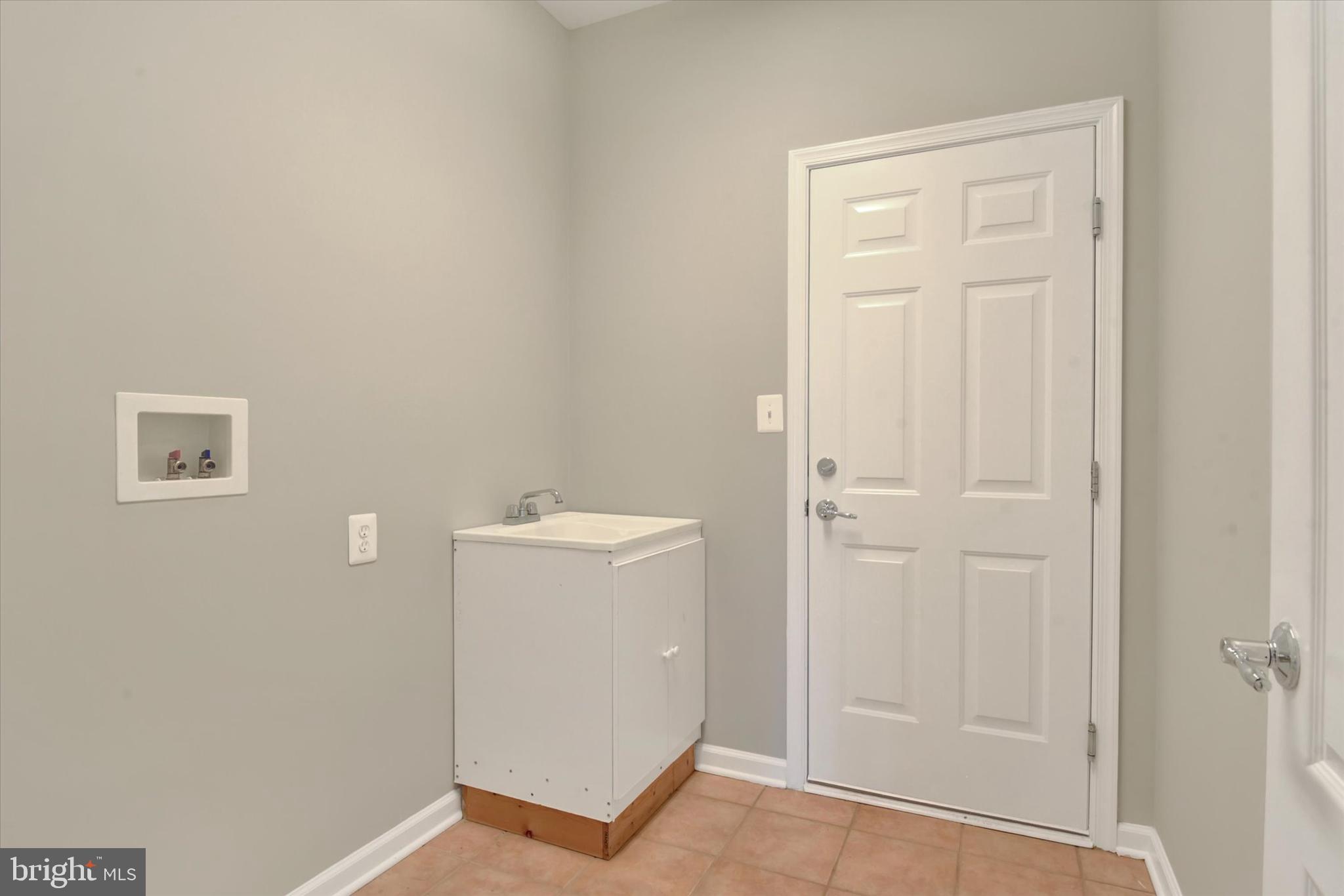 WHEATFIELDS - Residential