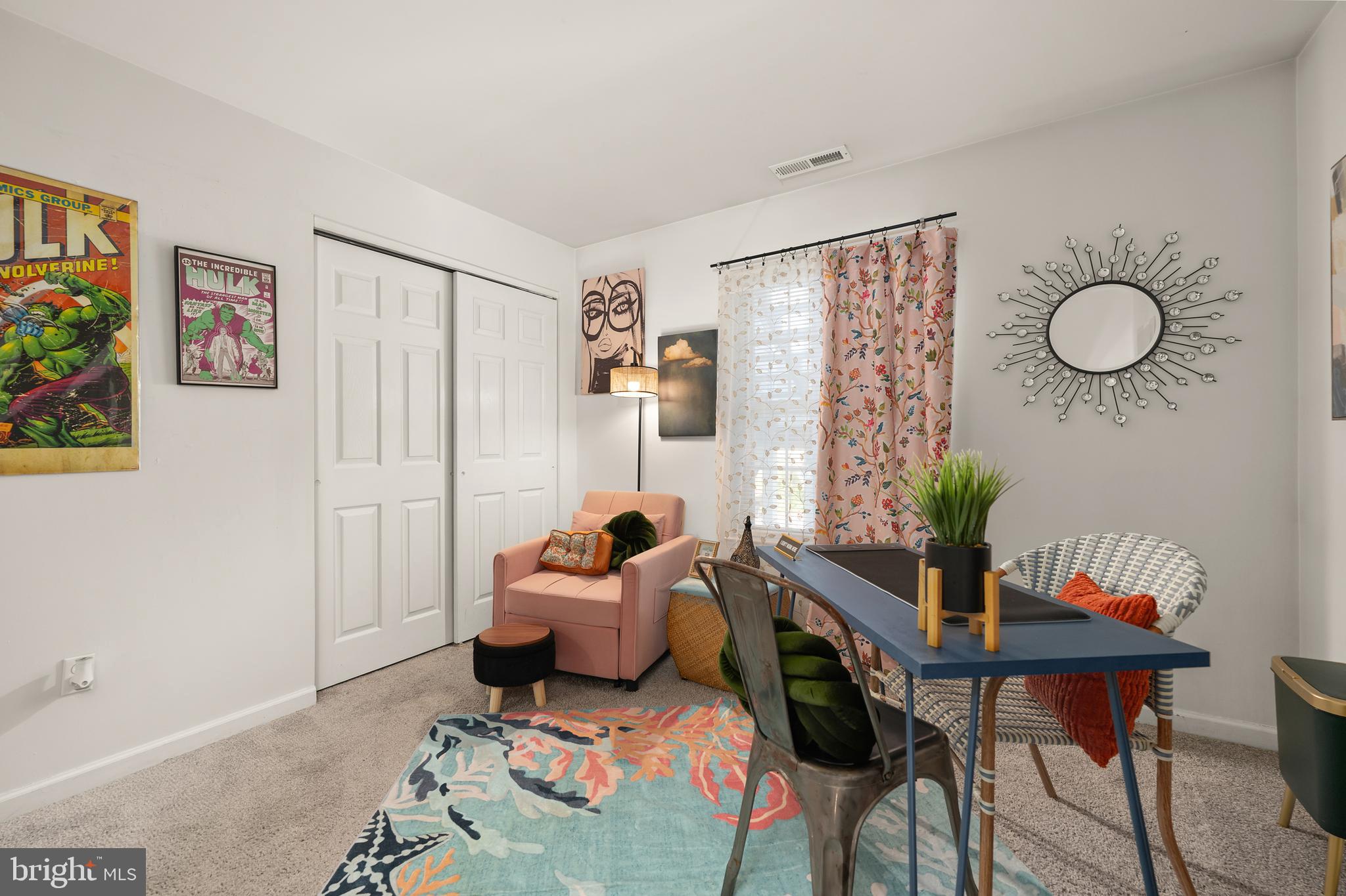 SANIBEL VILLAGE - Residential