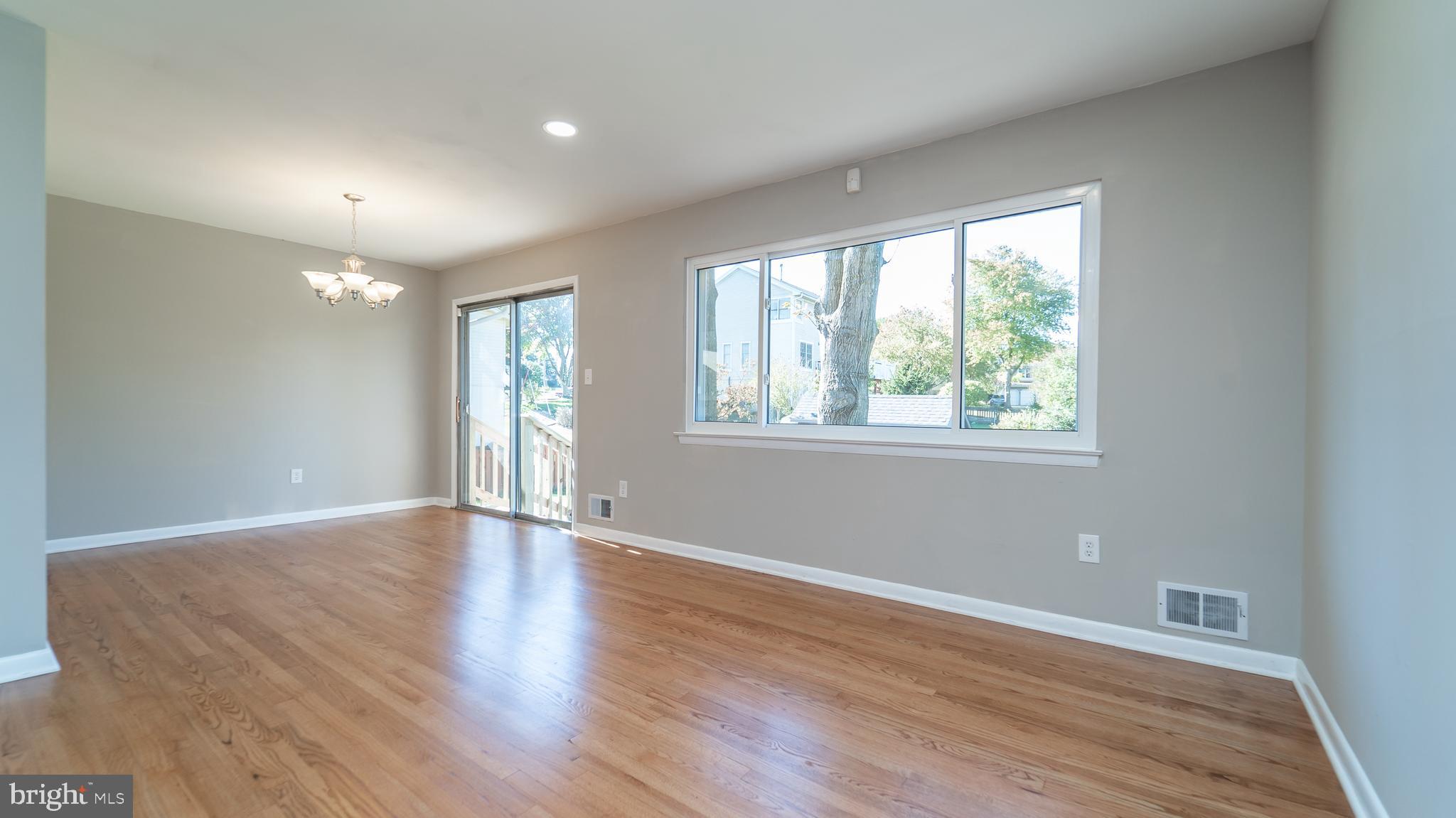 SELLMAN ESTATES - Residential