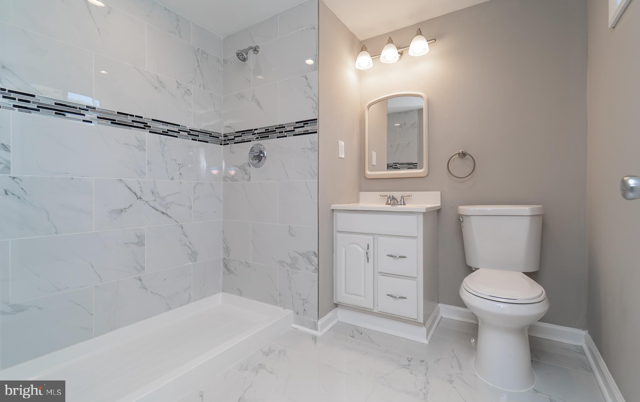 SELLMAN ESTATES - Residential