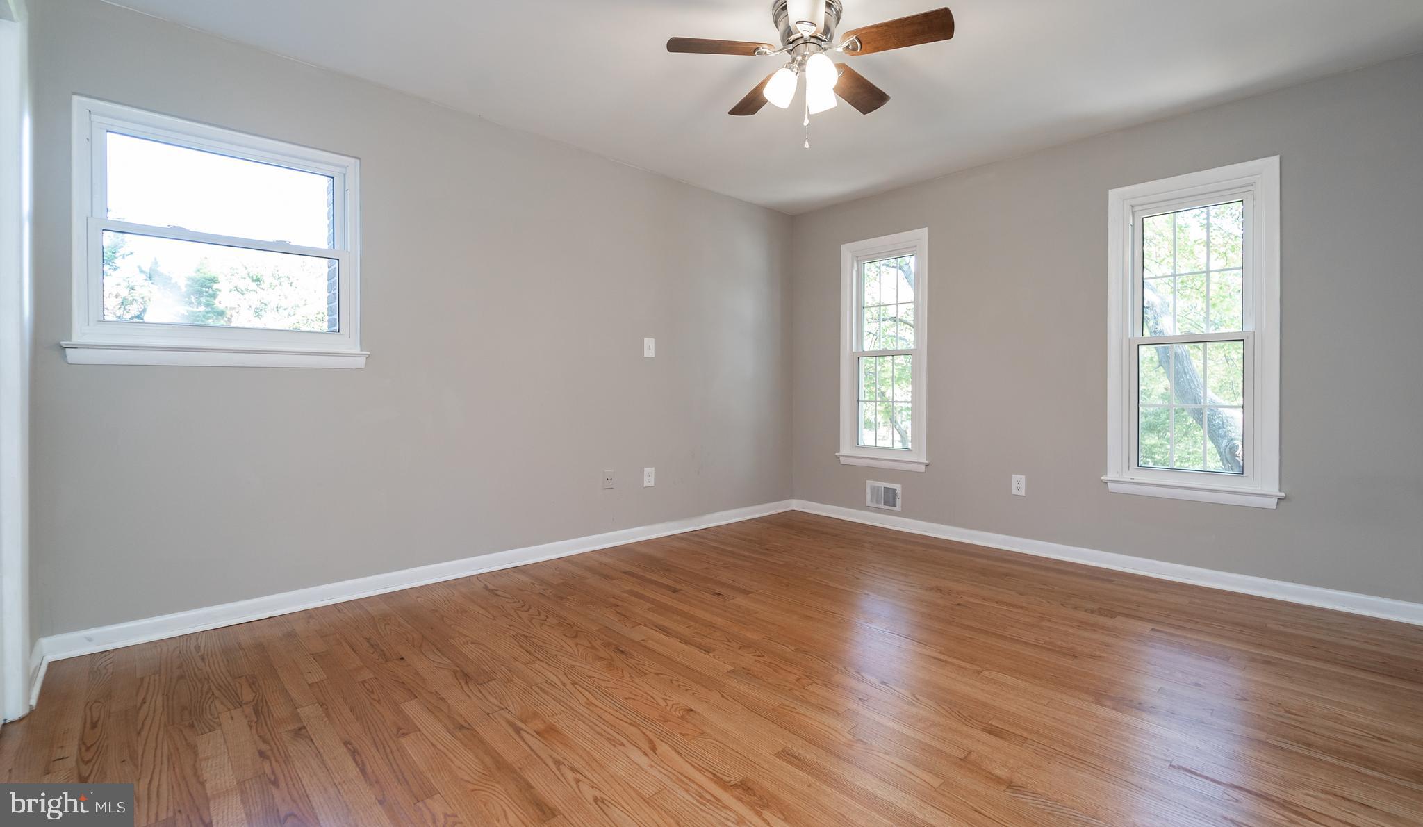 SELLMAN ESTATES - Residential