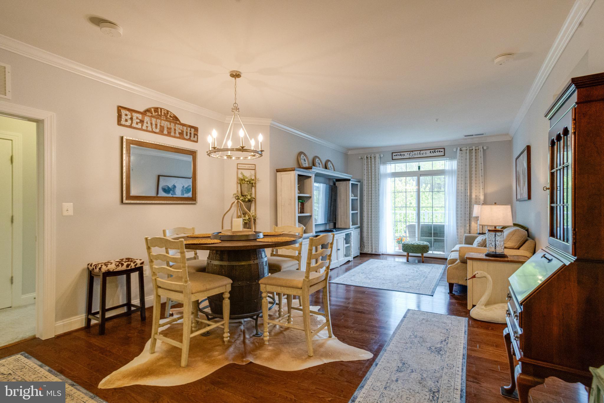 MACPHAIL WOODS - Residential