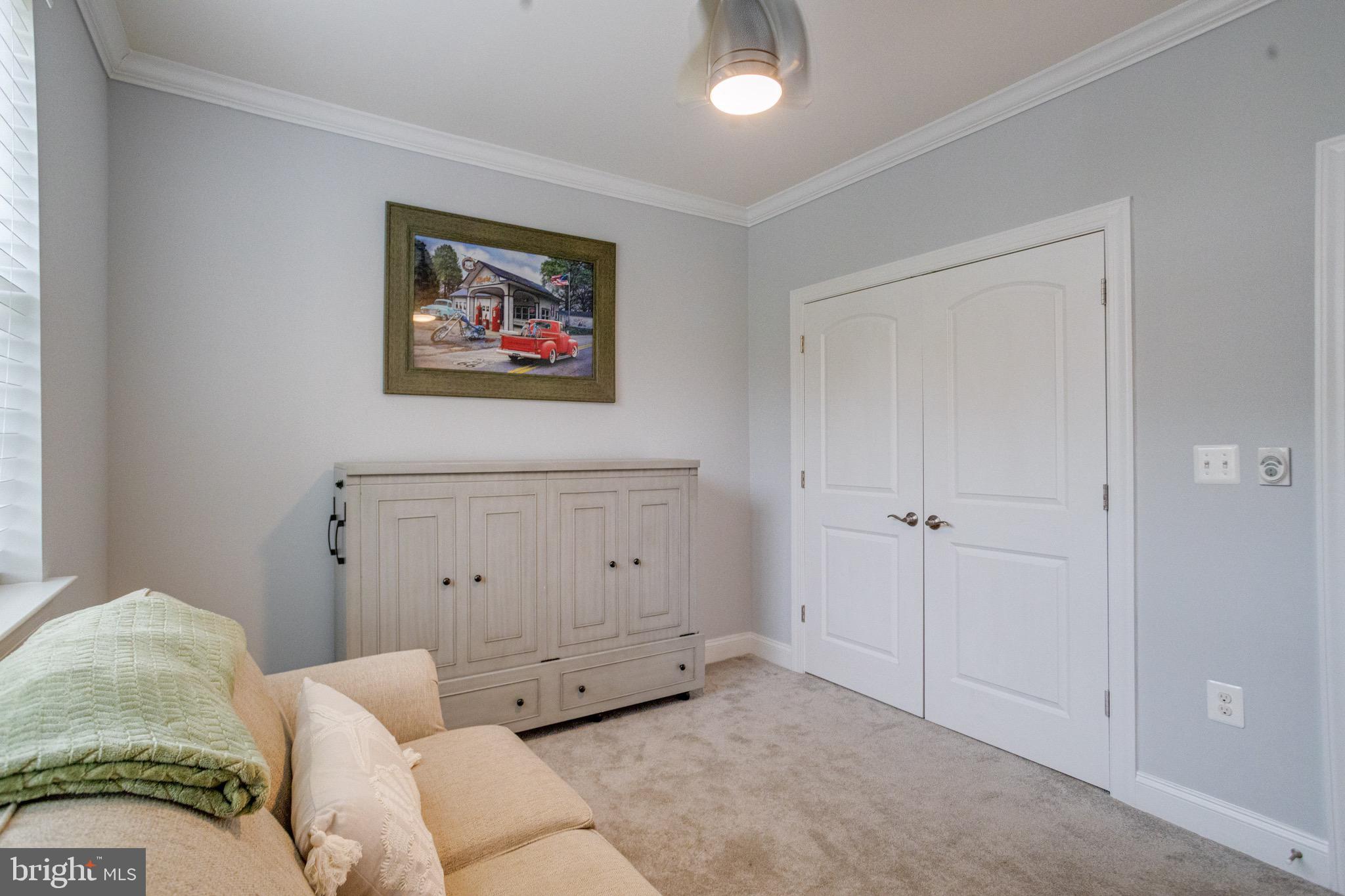 MACPHAIL WOODS - Residential