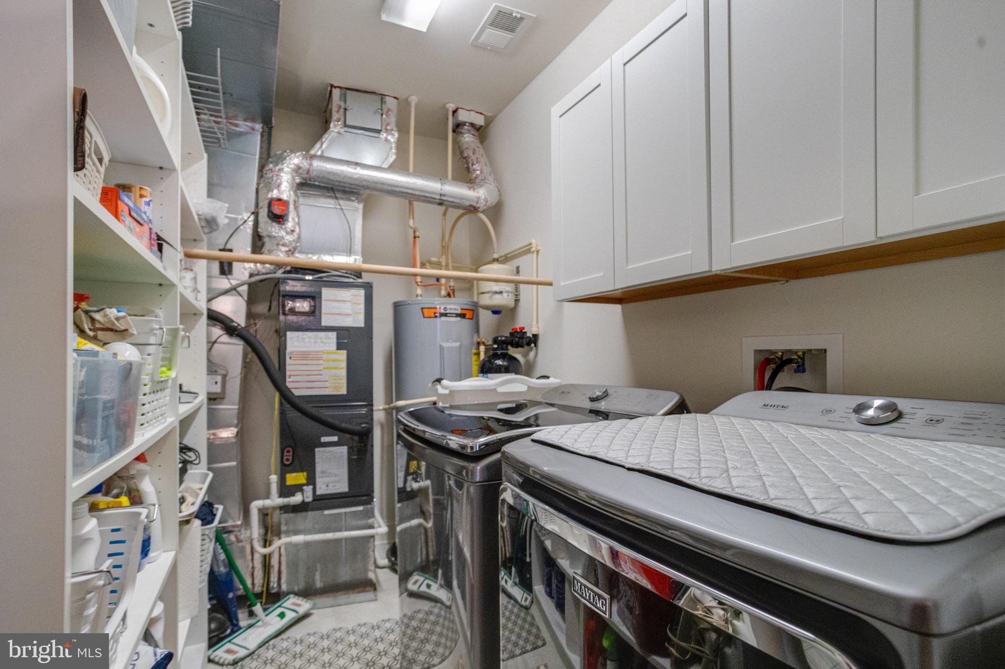 MACPHAIL WOODS - Residential