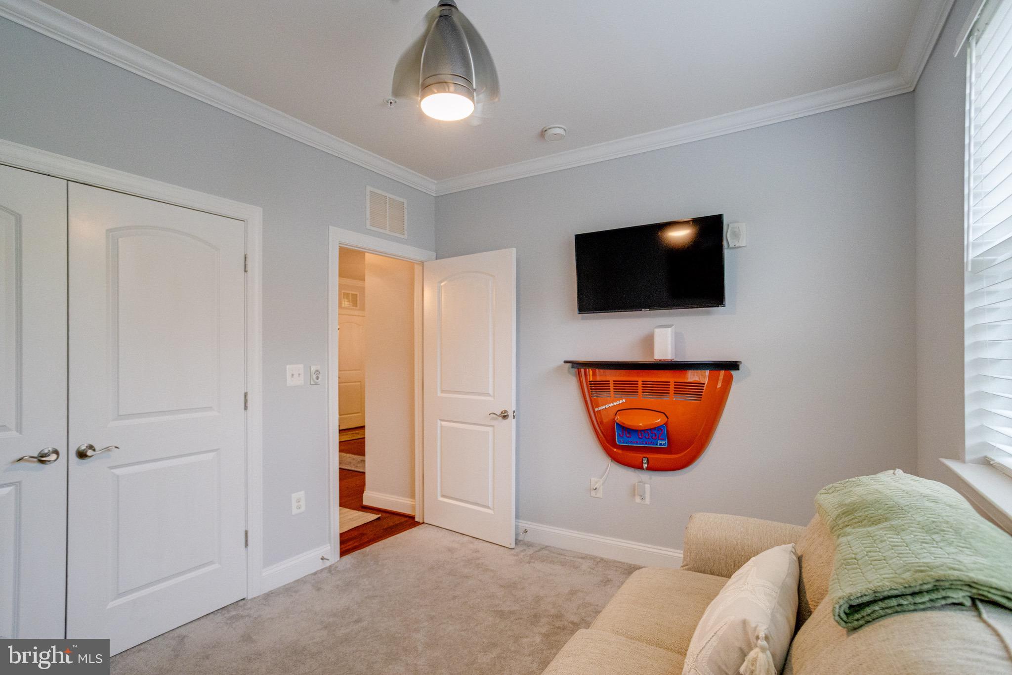 MACPHAIL WOODS - Residential