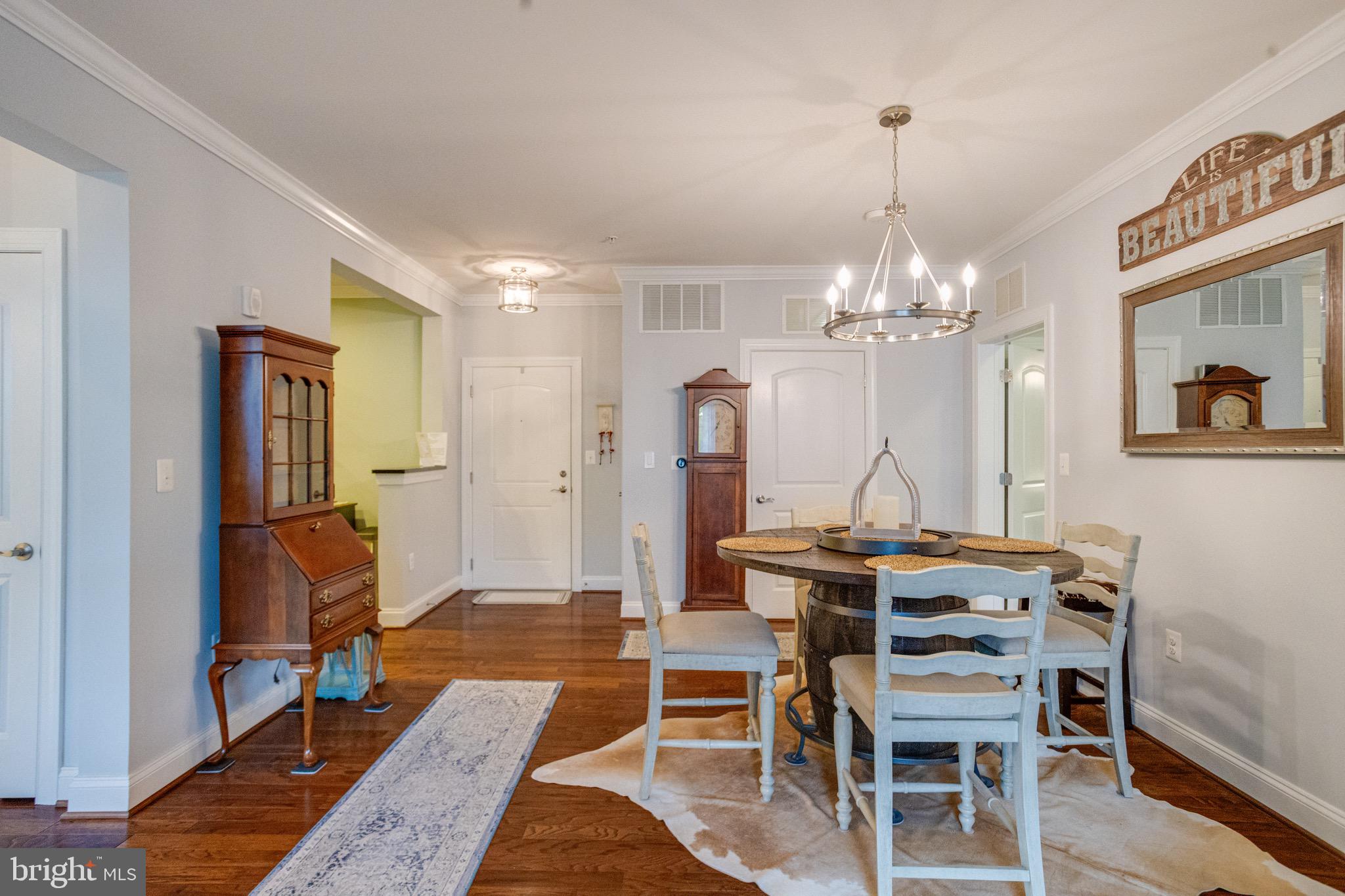 MACPHAIL WOODS - Residential