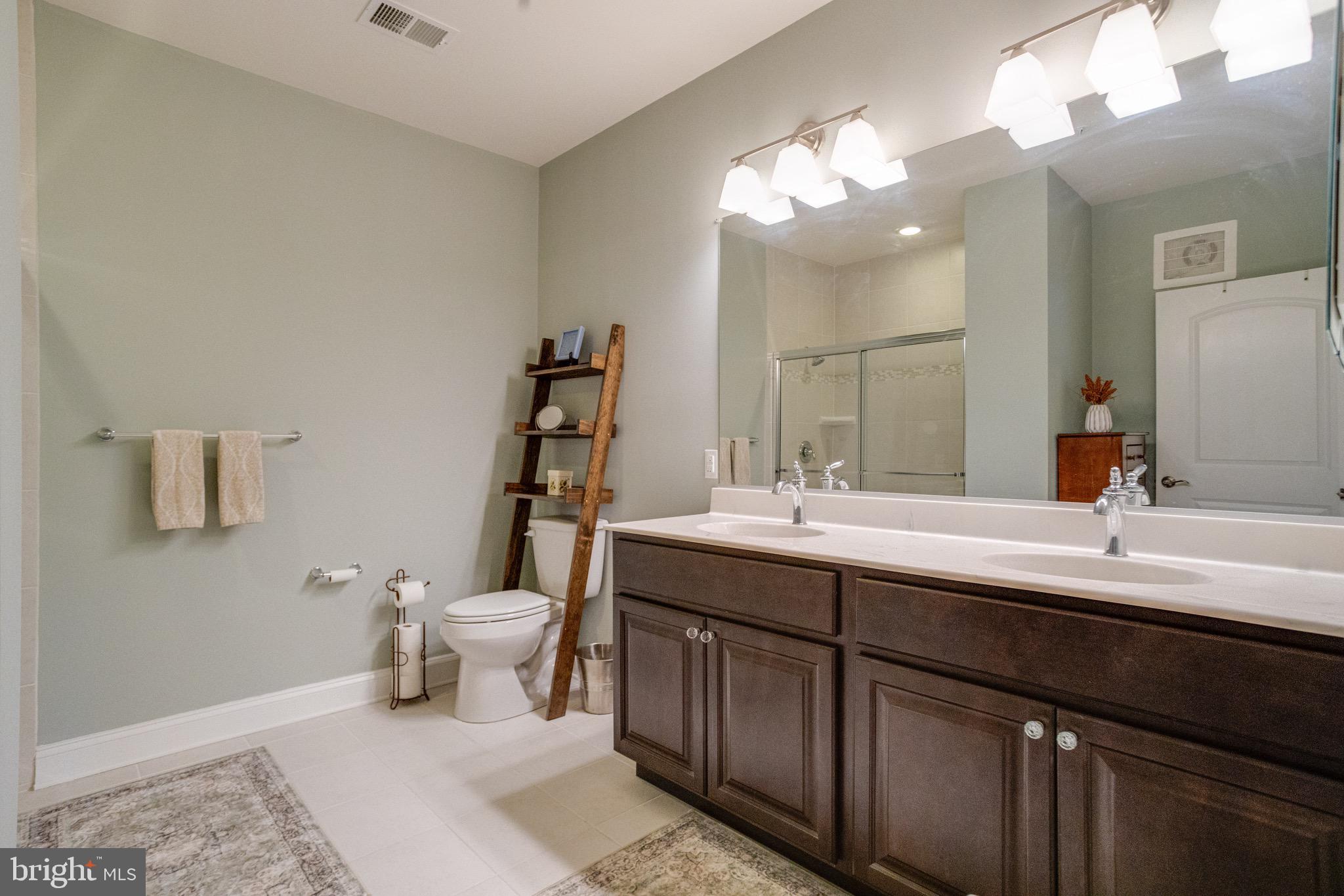 MACPHAIL WOODS - Residential