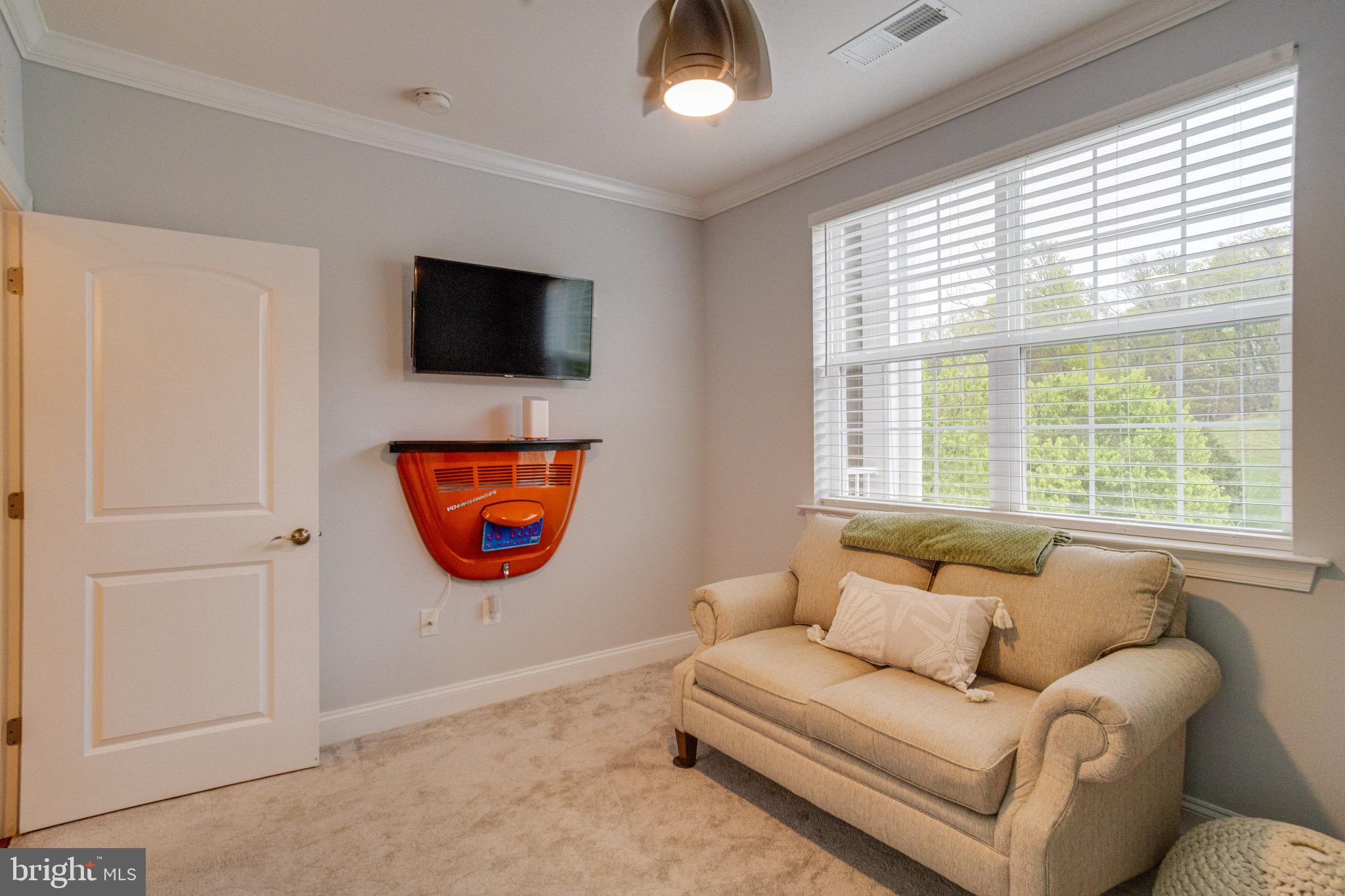 MACPHAIL WOODS - Residential