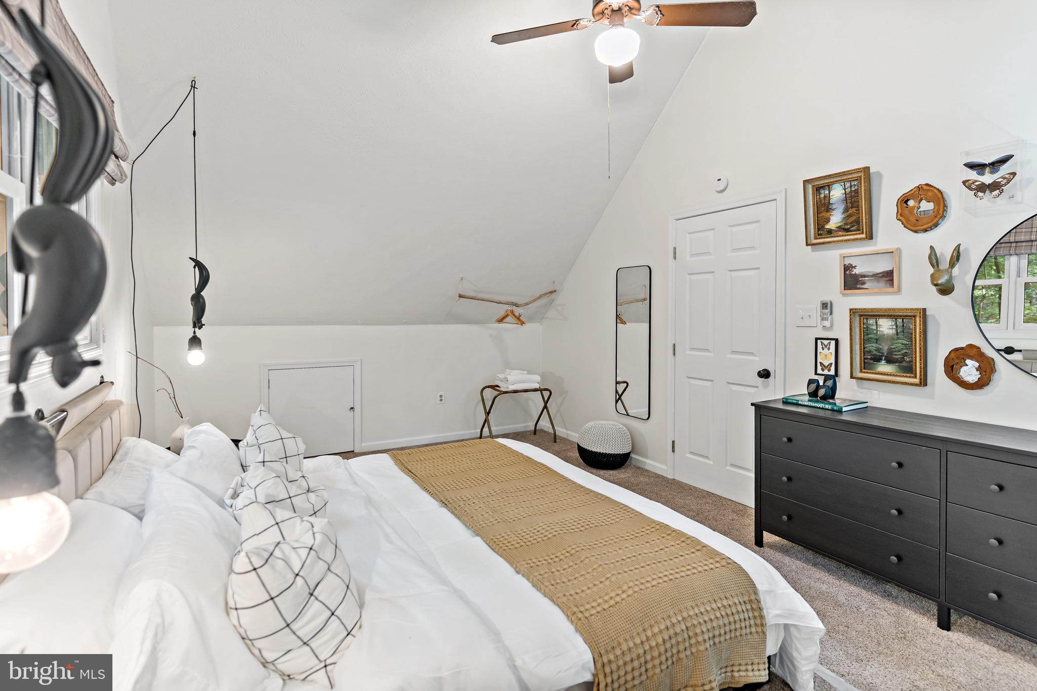 ROCK GAP WOODS - Residential