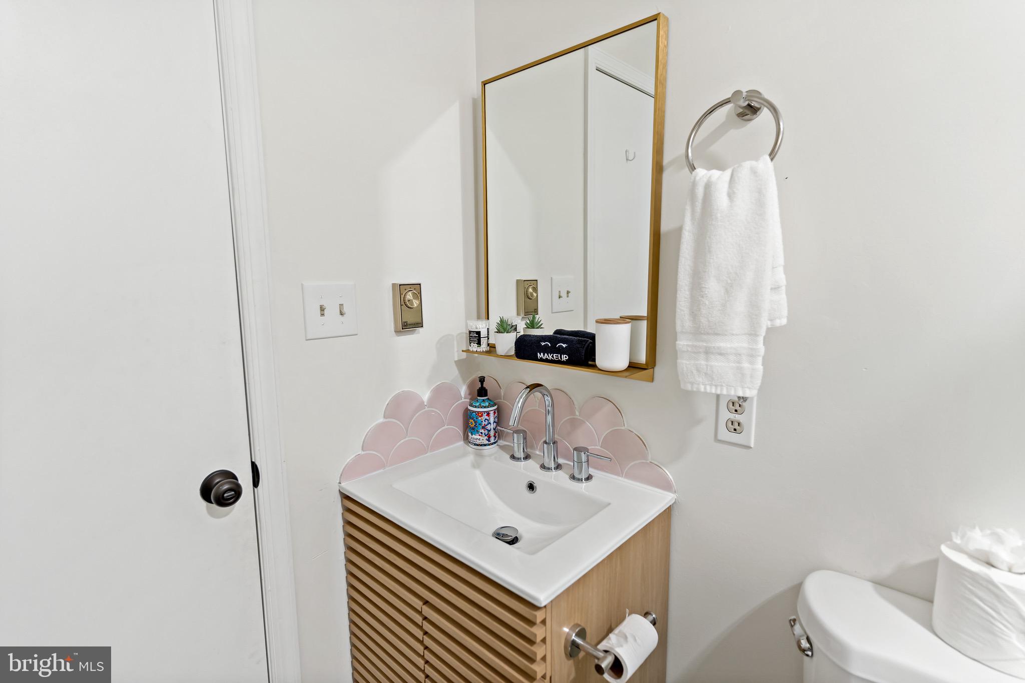 ROCK GAP WOODS - Residential