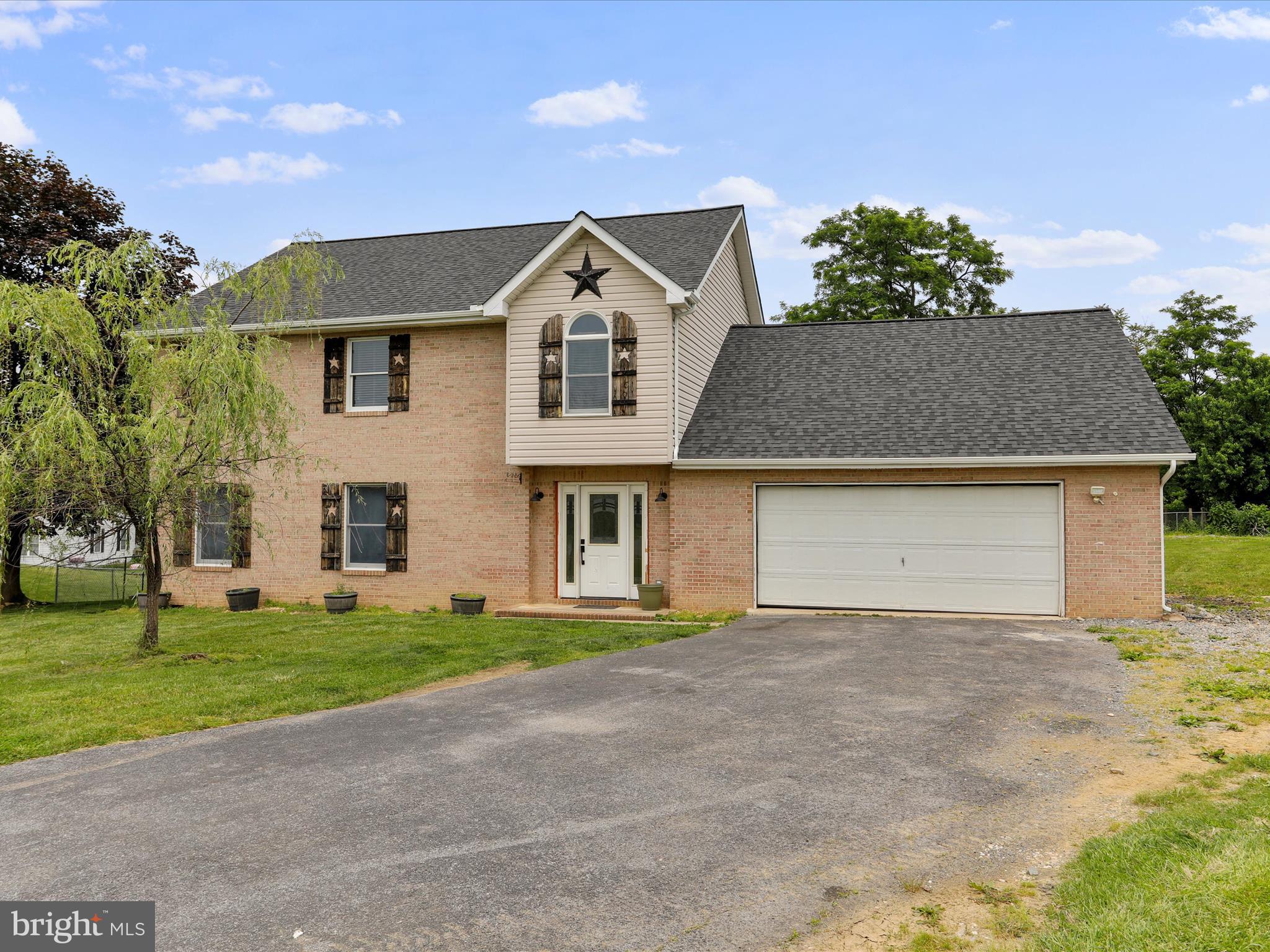 FORT HILL FARMS - Residential