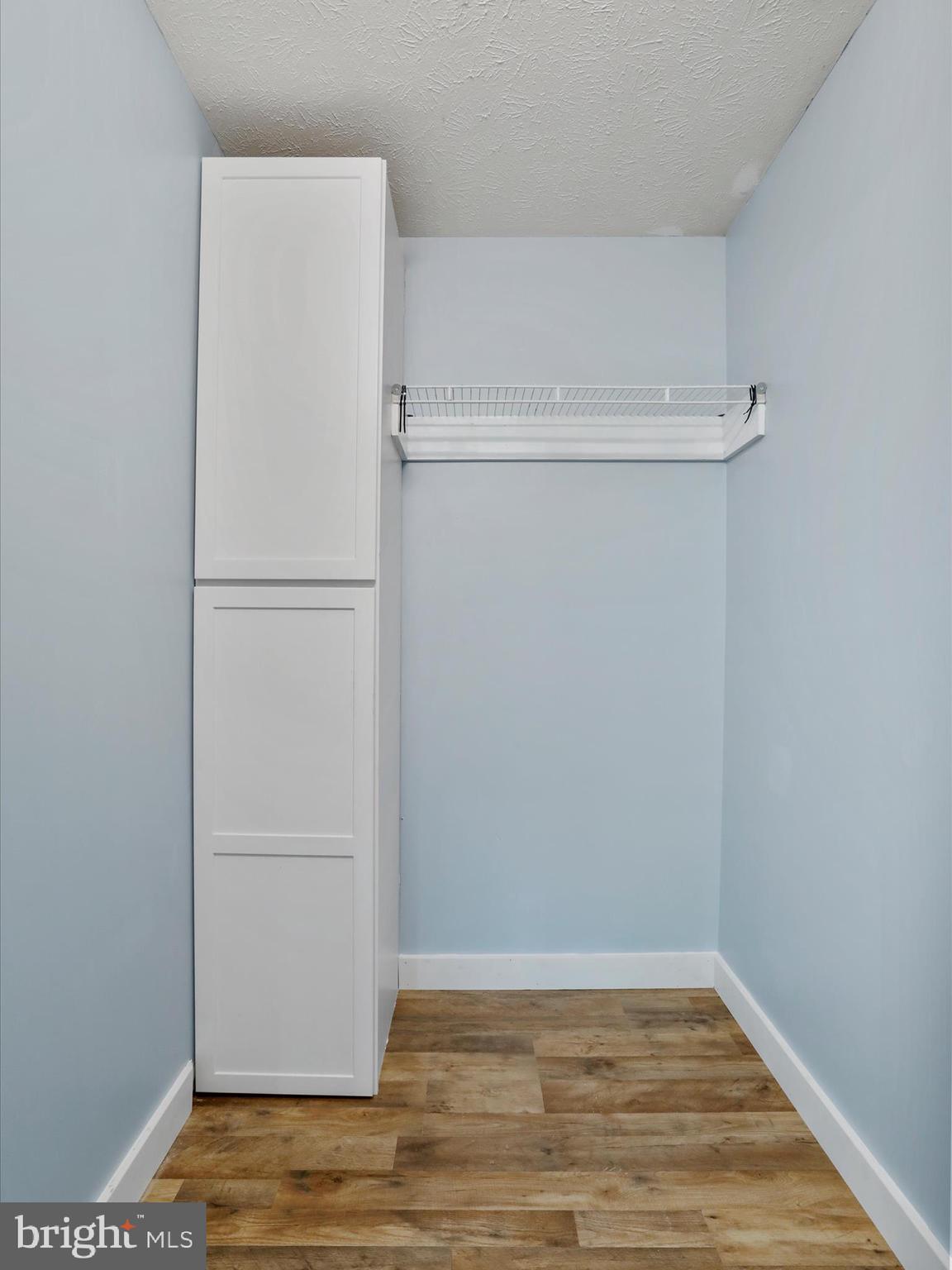 FORT HILL FARMS - Residential