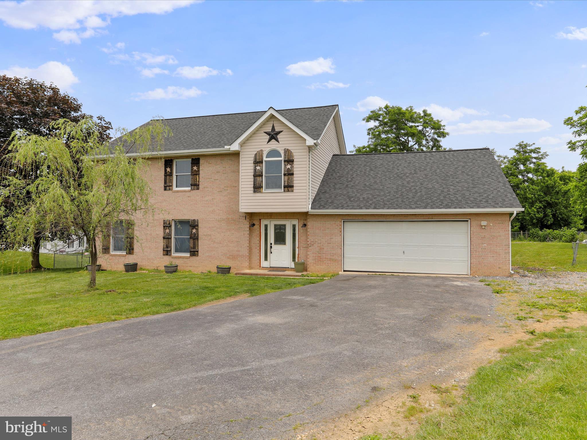 FORT HILL FARMS - Residential