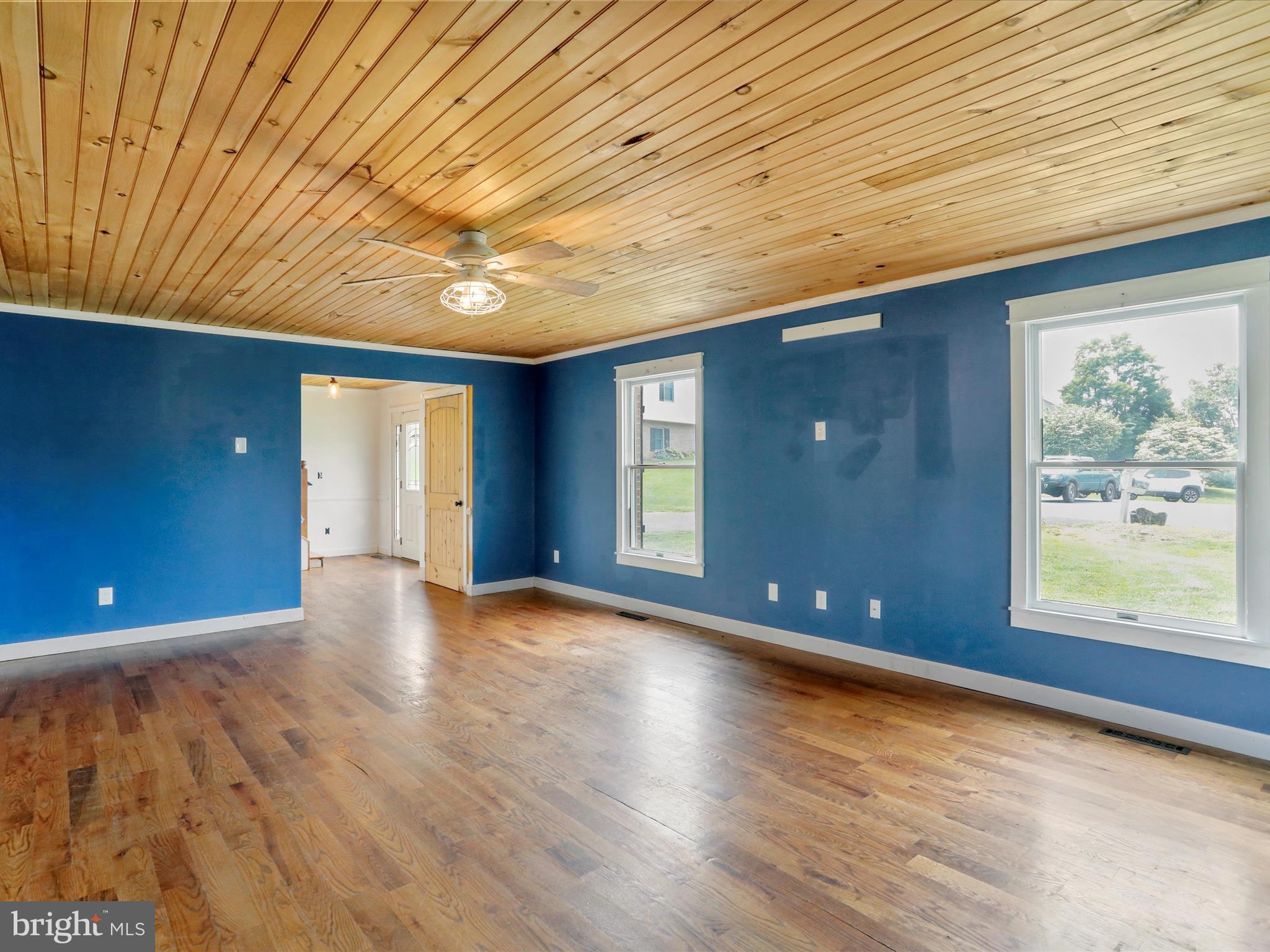 FORT HILL FARMS - Residential